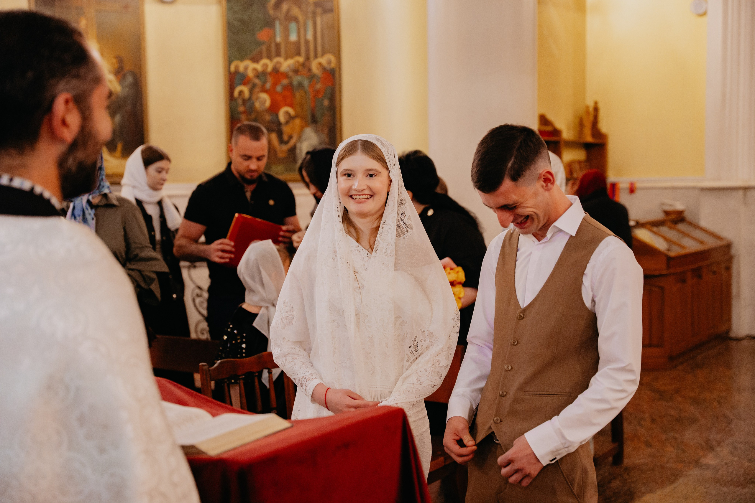 Церковь Христа Всеспасителя. Помолвка