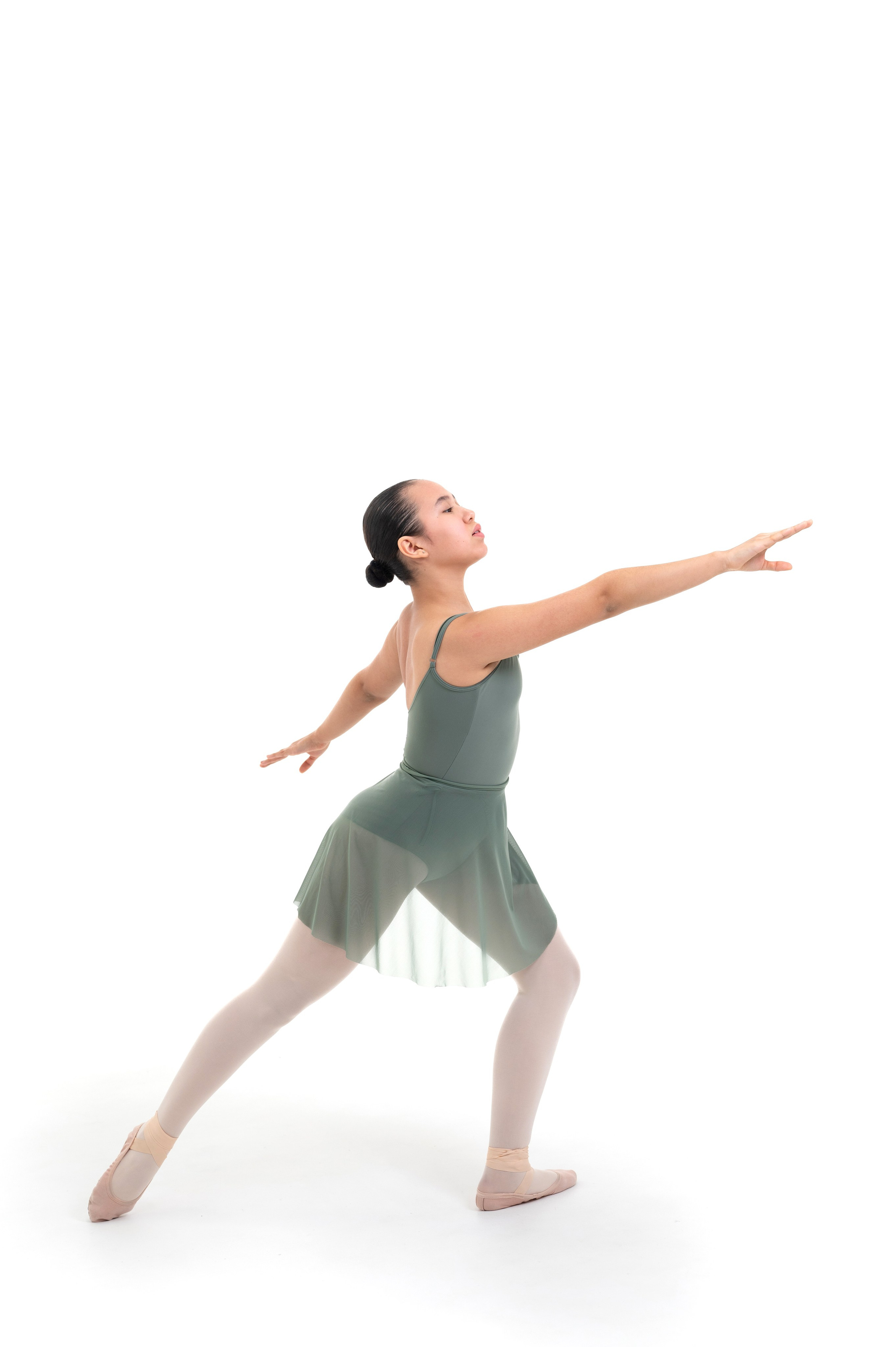 Выпускной альбом хореографичесского коллектива «Пилигрим». Фотограф новорожденных, семейный детский в Тюмени Татьяна Морозова