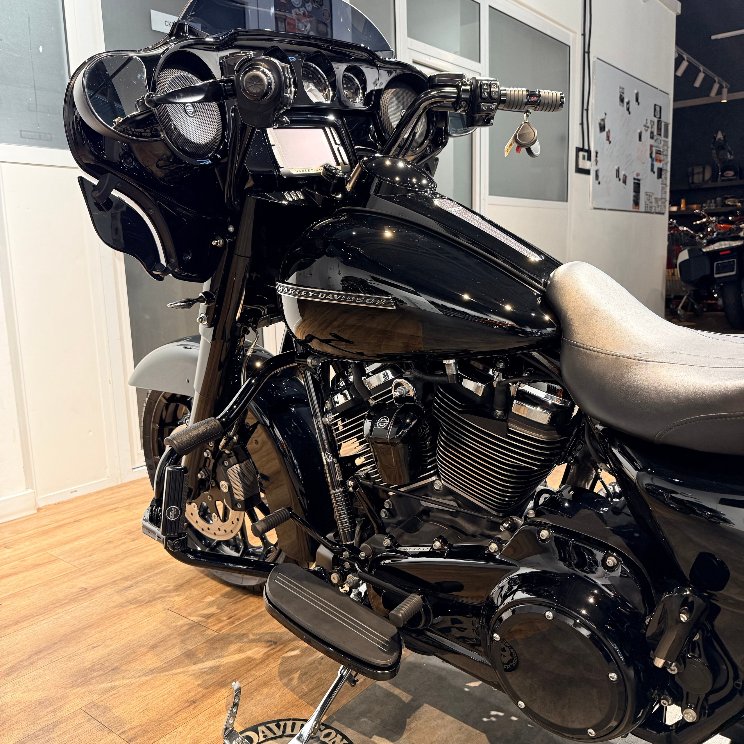 Harley-Davidson Street Glide Special, 2017, 43 883 км. Hello Davidson, Москва. Только хорошие мотоциклы…