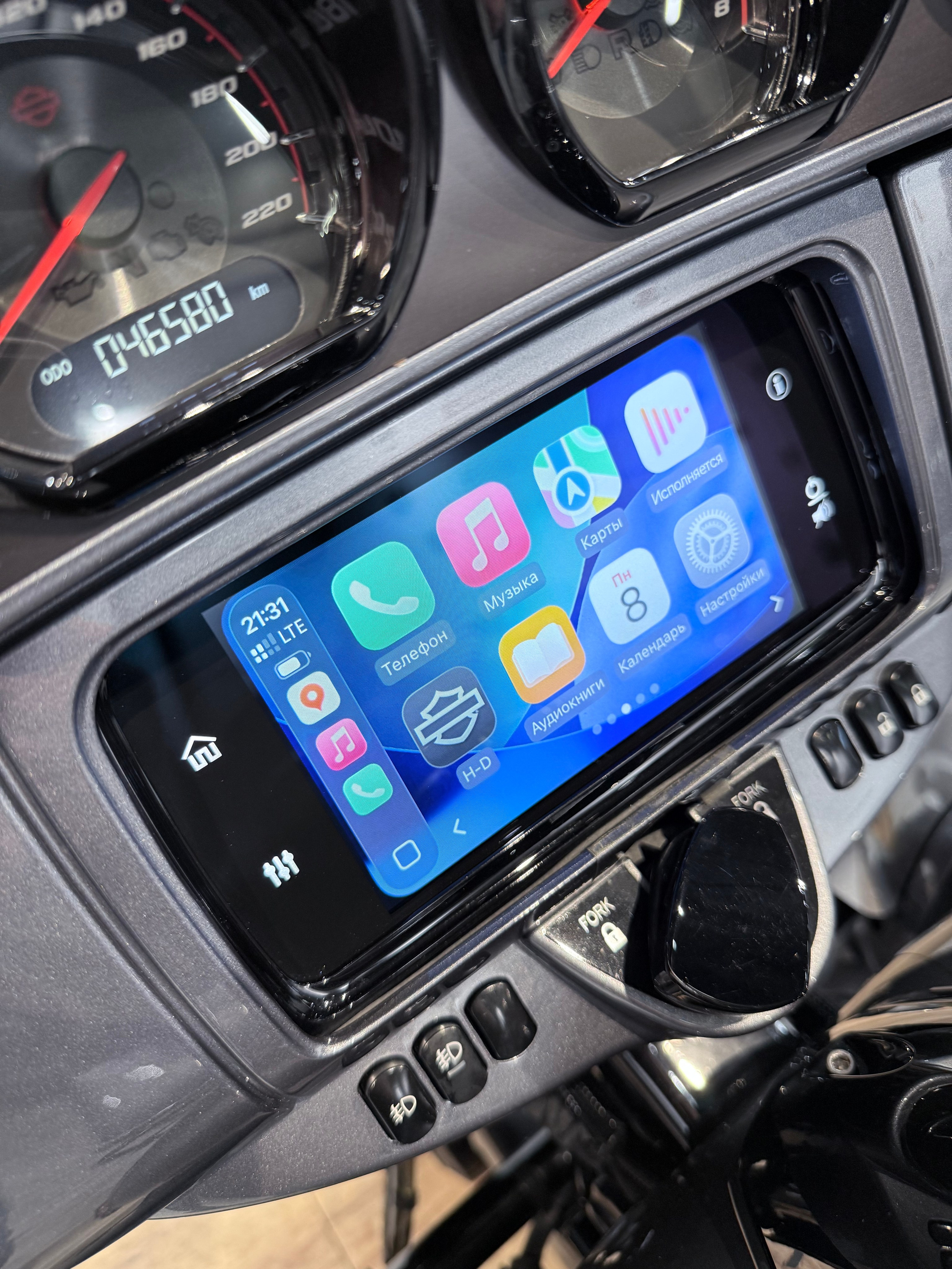 2019 CVO Electra Glide Limited 117 (Nardo Gray). Hello Davidson, Москва. Только хорошие мотоциклы…