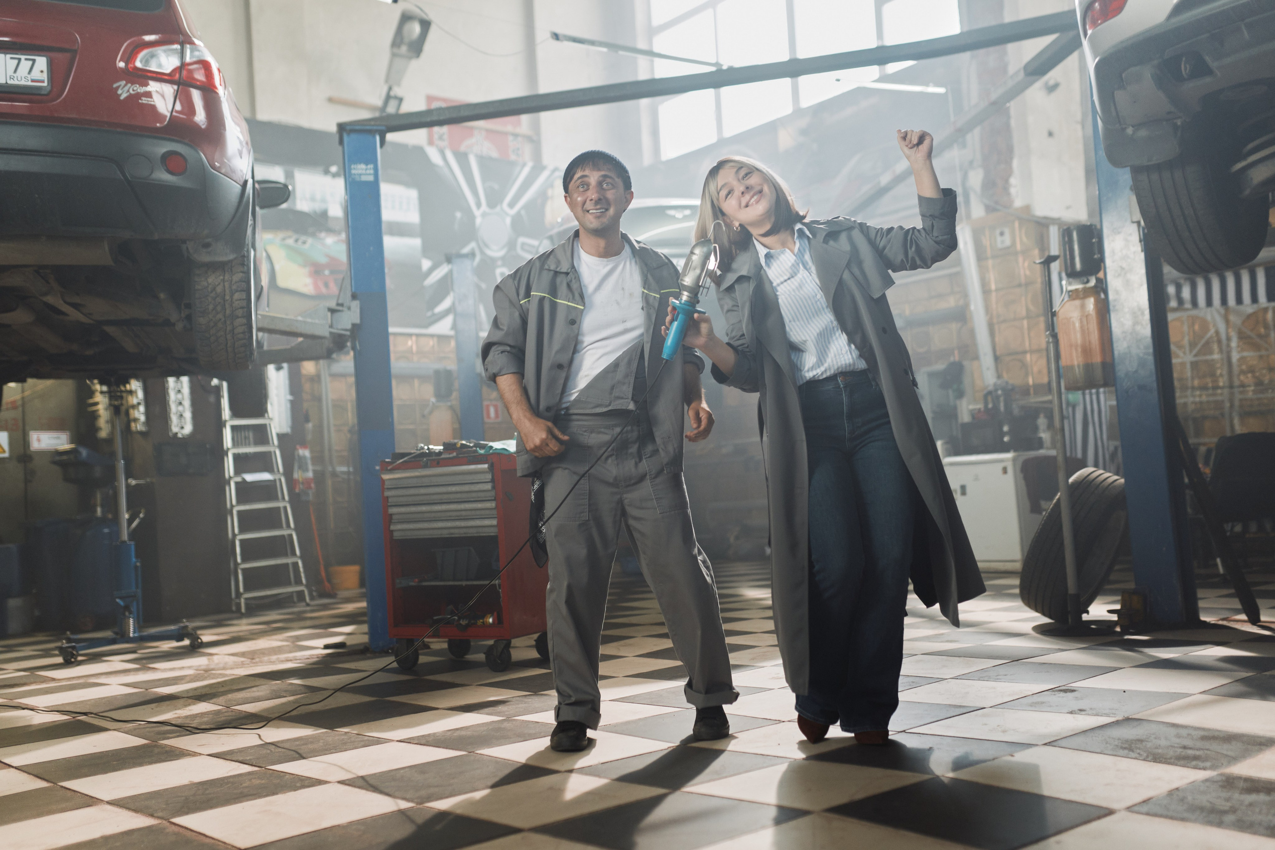 Демис и Марина (сериал). Евгений Бреча. Коммерческий и бэкстейдж фотограф в Москве