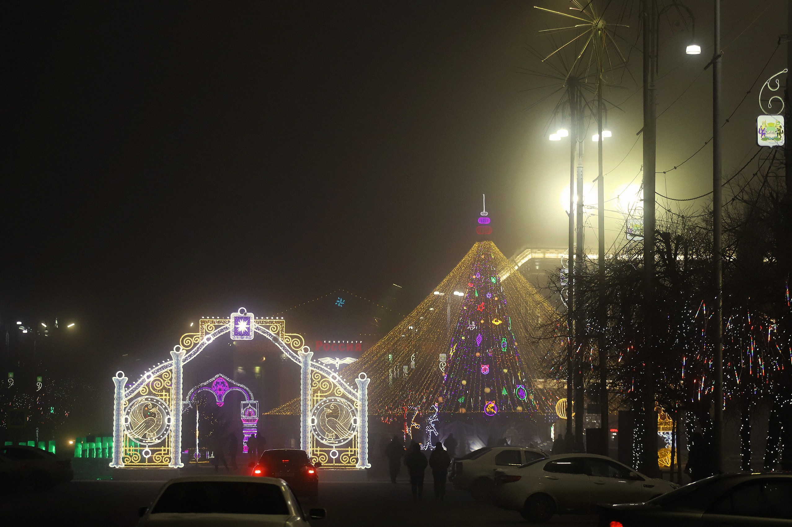 Улицы. Фотографии Марины Бурнашовой