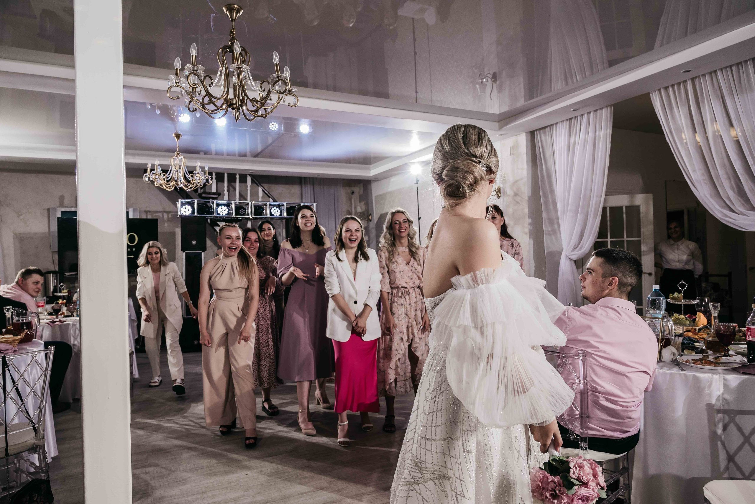 Саша и Настя. Тамара Власова