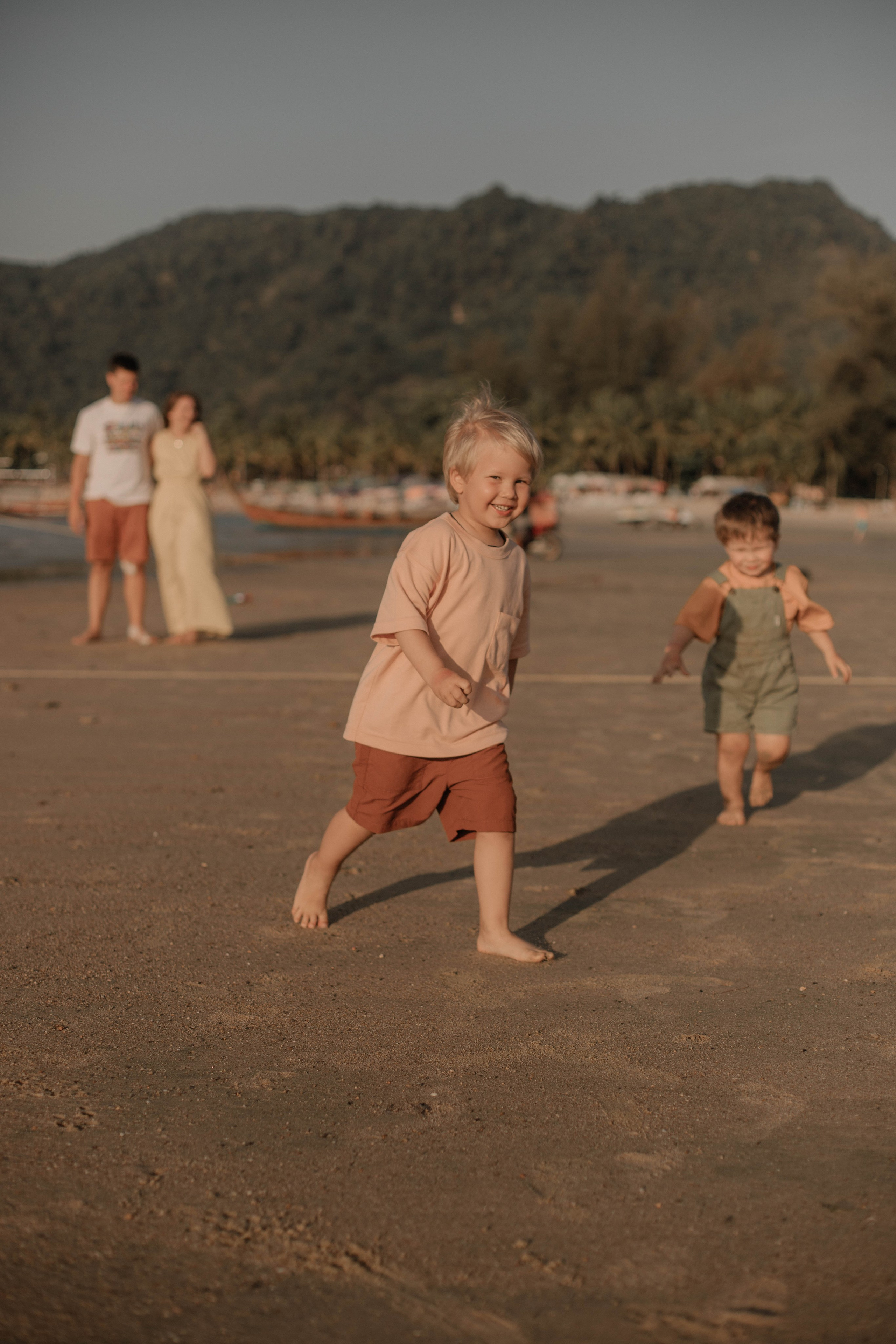 Рената, Владимир Сева и Миша. Наталья Симчук — Фотограф. LoveStory, индивидуальные, семейные съемки