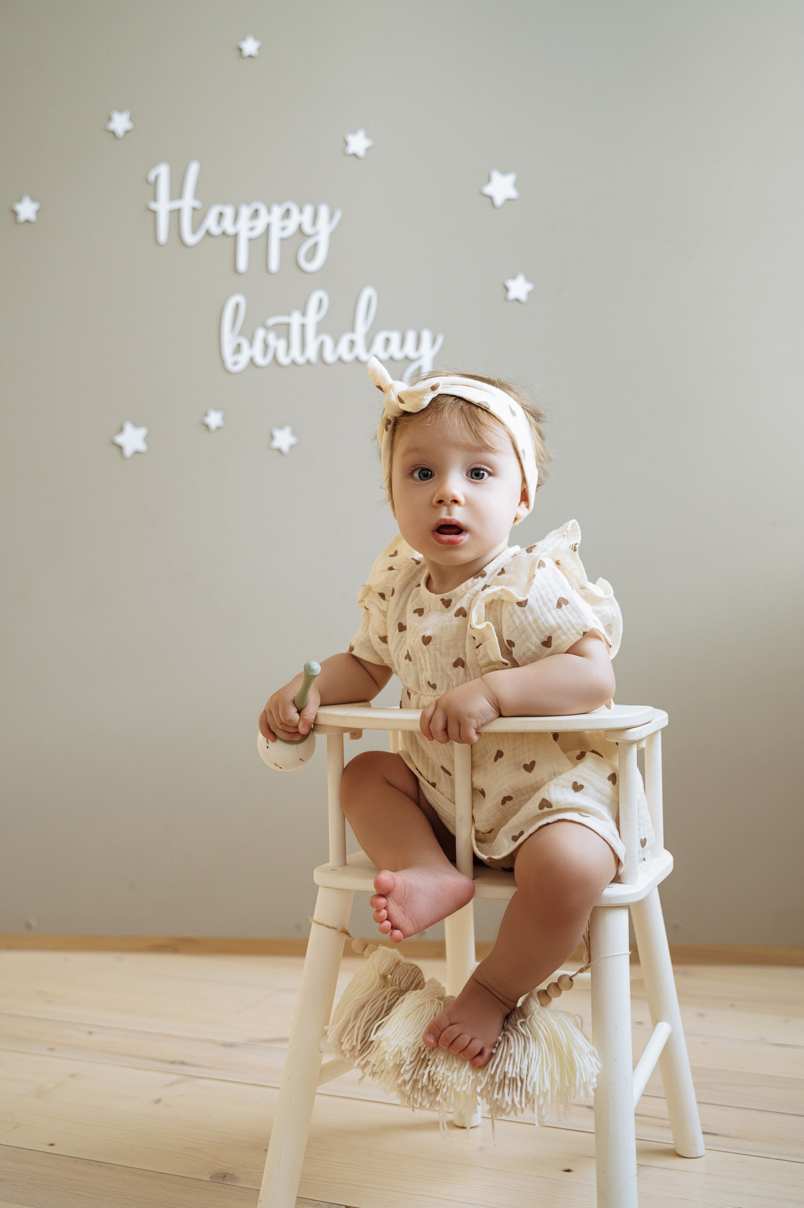 Детский фотограф в Екатеринбурге Мария Чахеева - фотосессия на годик для девочки