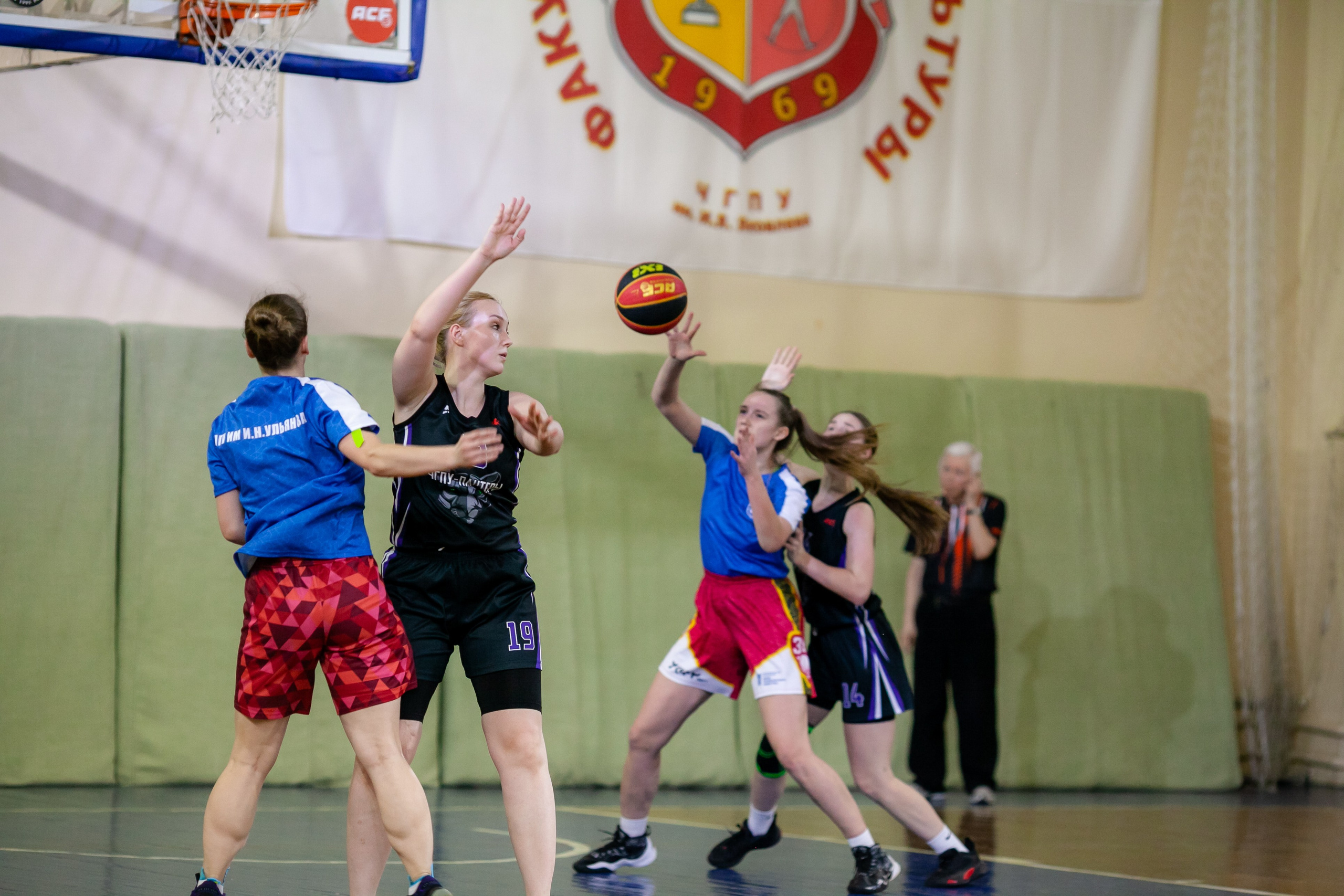 3×3. Фотография