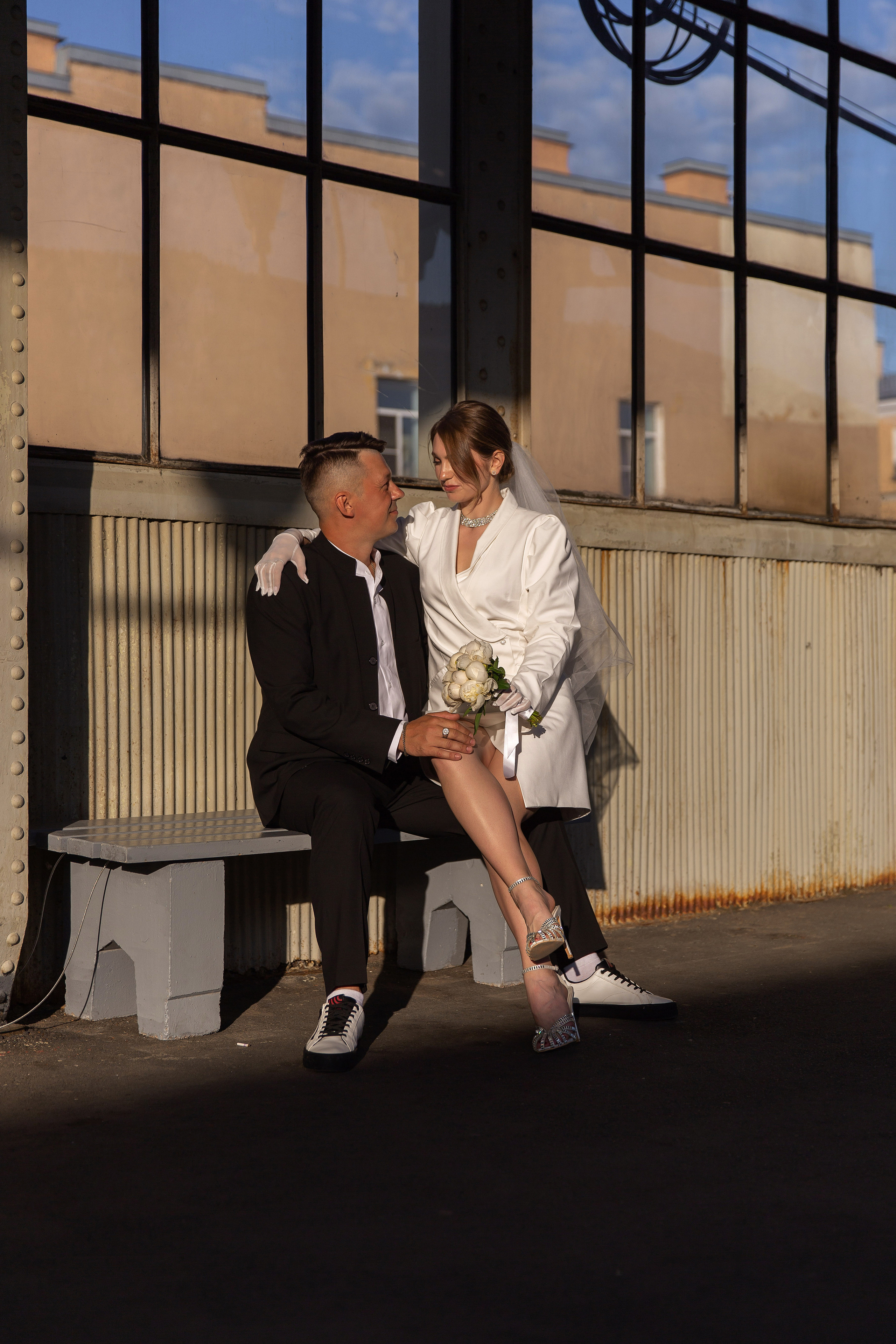 Анонс свадебной серии на Витебском вокзале. Свадебный и портретный фотограф в Санкт-Петербурге Надежда Чечулина