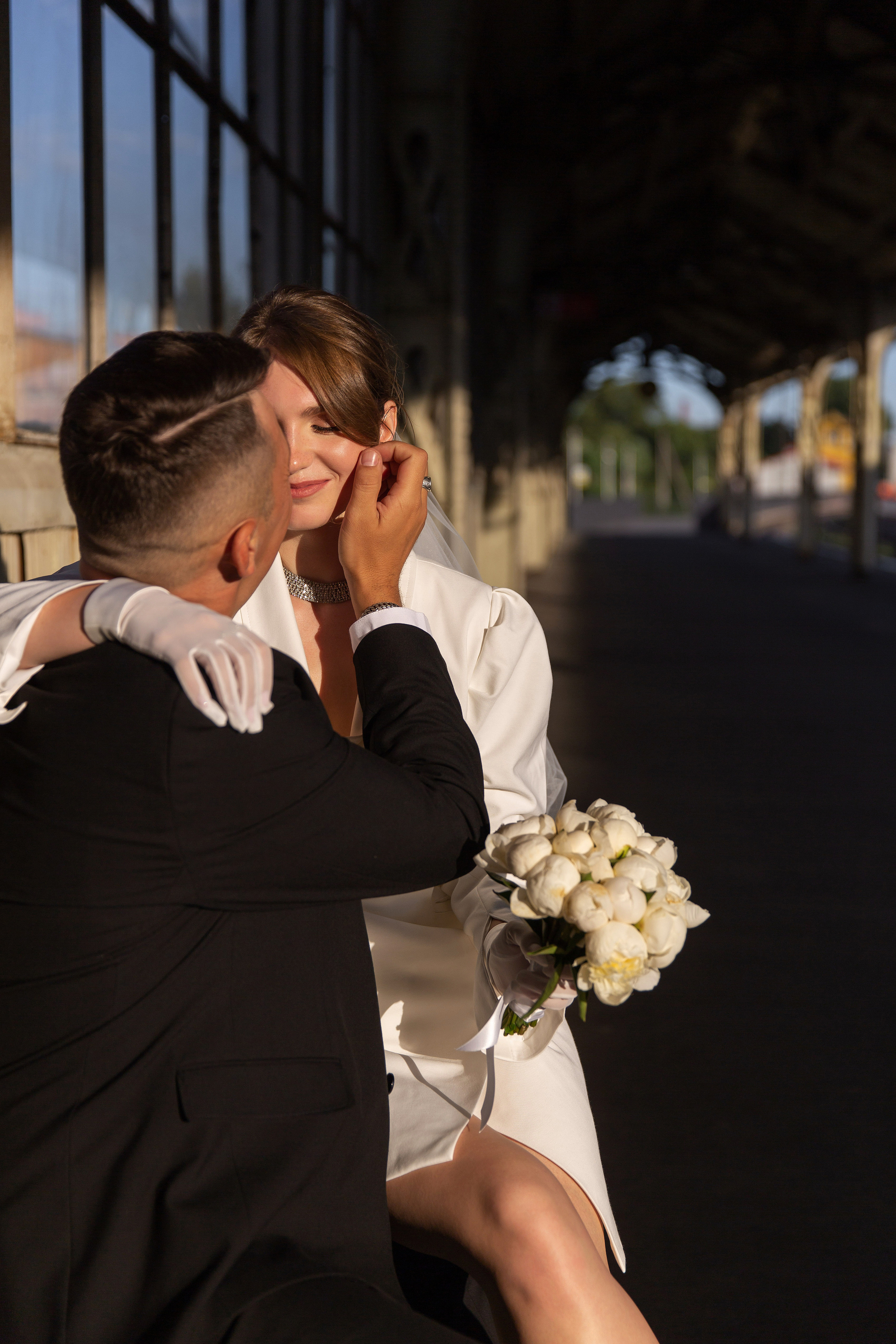 Анонс свадебной серии на Витебском вокзале. Свадебный и портретный фотограф в Санкт-Петербурге Надежда Чечулина