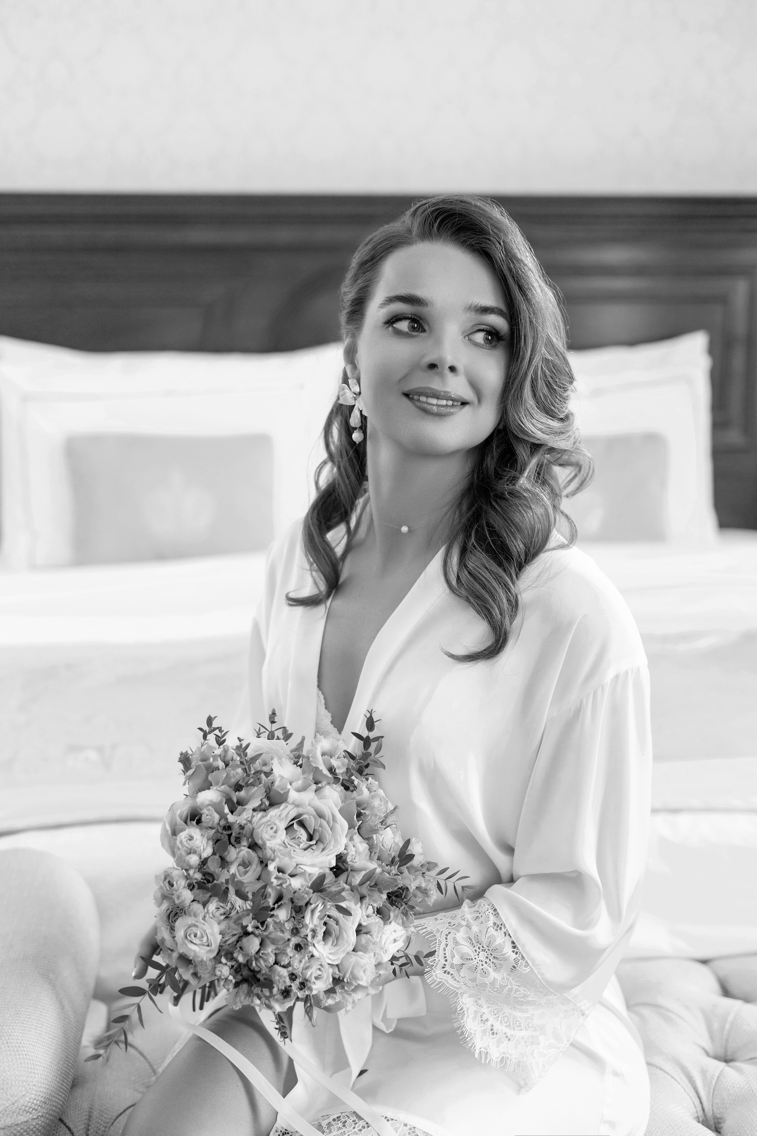 Свадебный образ. Профессиональный топ стилист по прическам и макияжу