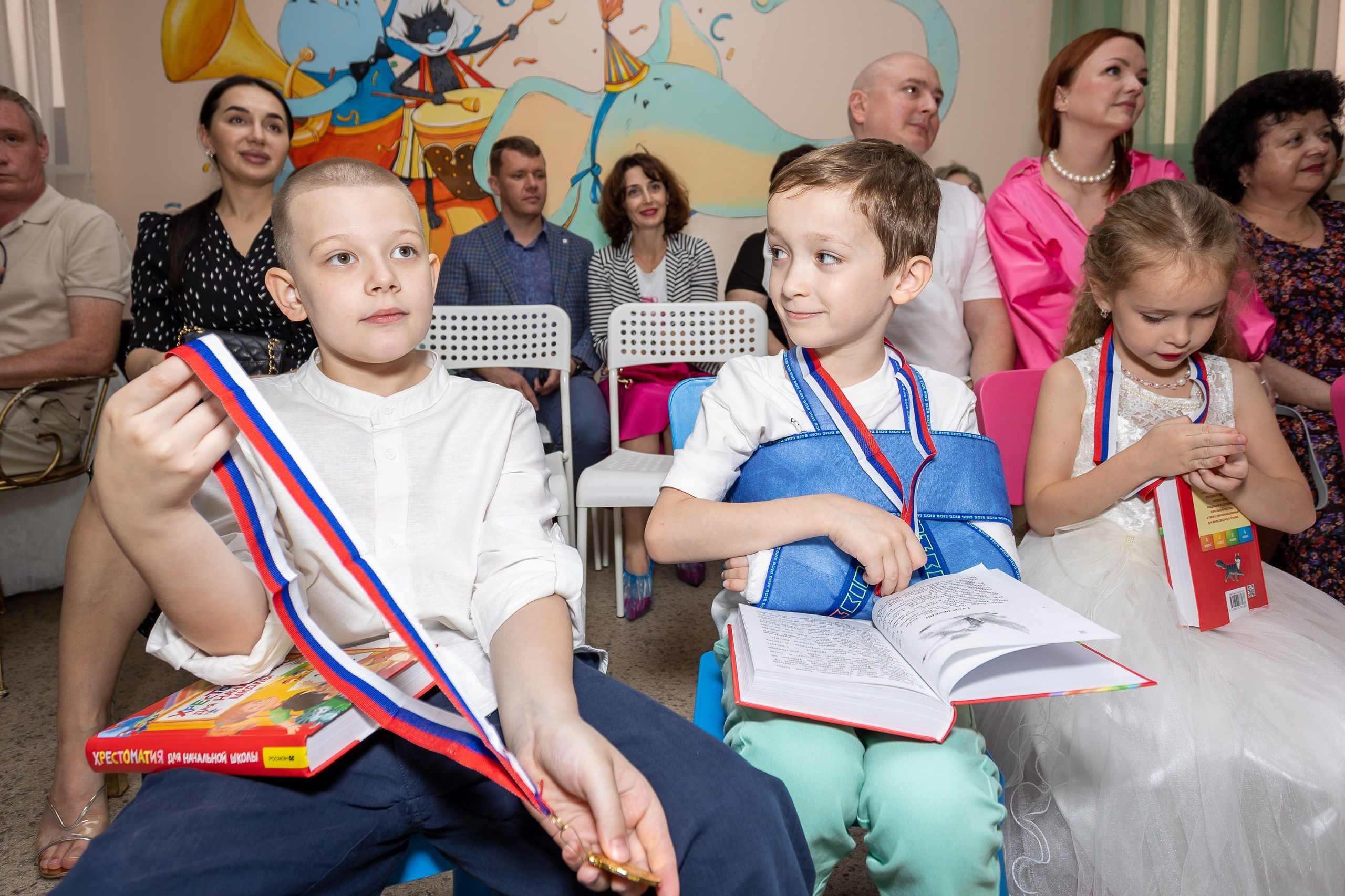 Выпускной Детский сад, 2 часа, 8000. Выпускные альбомы Майкоп, Краснодар Елена Золотарева