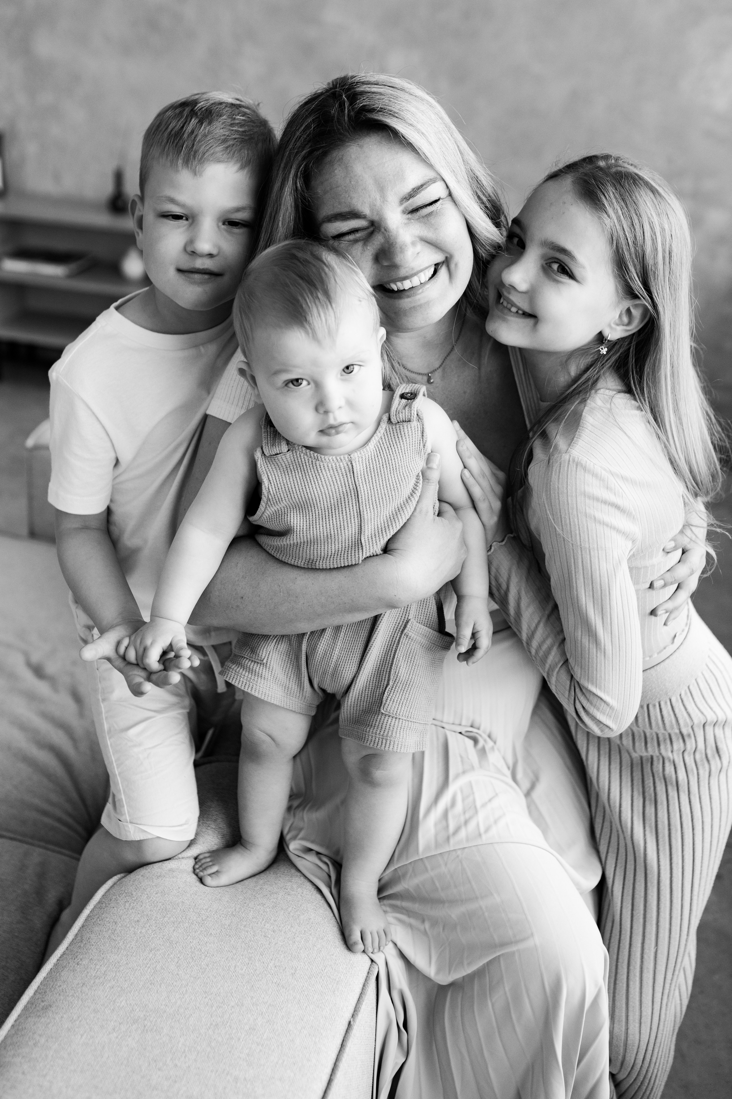 Семейная, апрель 24