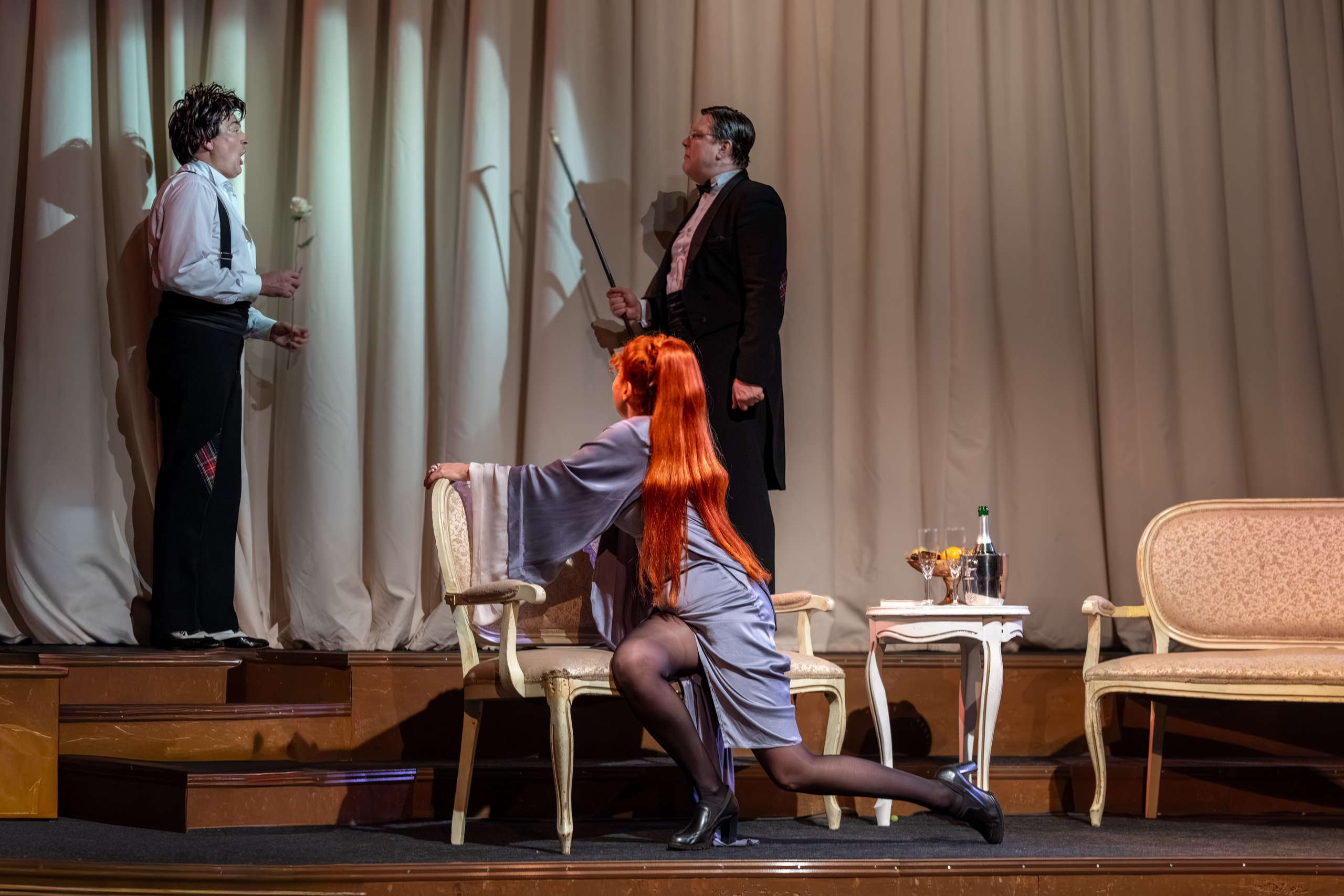 Театр Сфера: Гнездо перелётных птиц (100-й спекталь). Сайт фотографа Сергея Абрамова