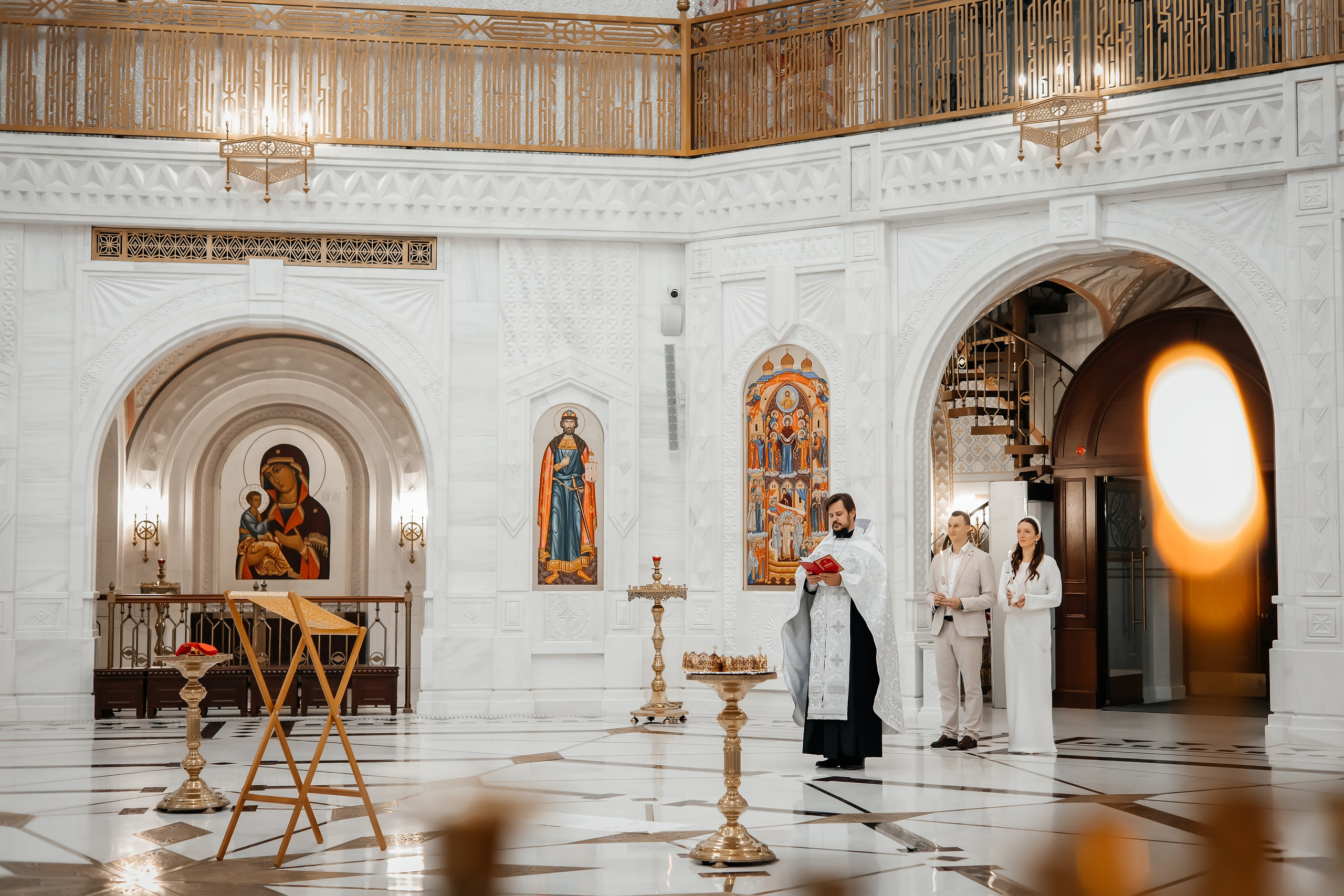 Венчание Ольги и Никиты в Храме Святого Равноапостольного князя Владимира в Тушино. Фотограф на крещение и венчание Москва  Надежда Баланина