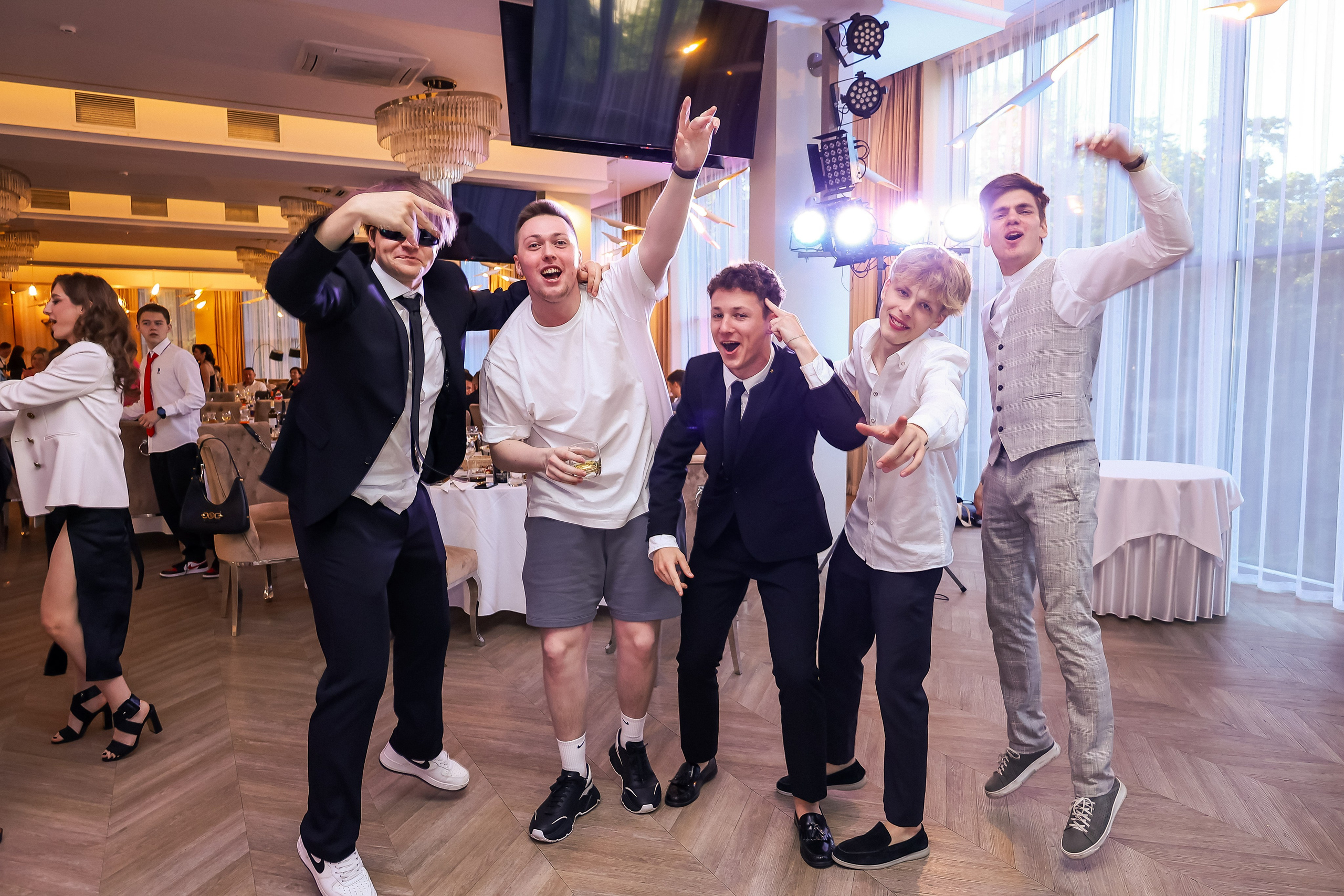 Выпускной 9-11кл. Свадебный, семейный и детский фотограф в Калининграде Елена Кравцова