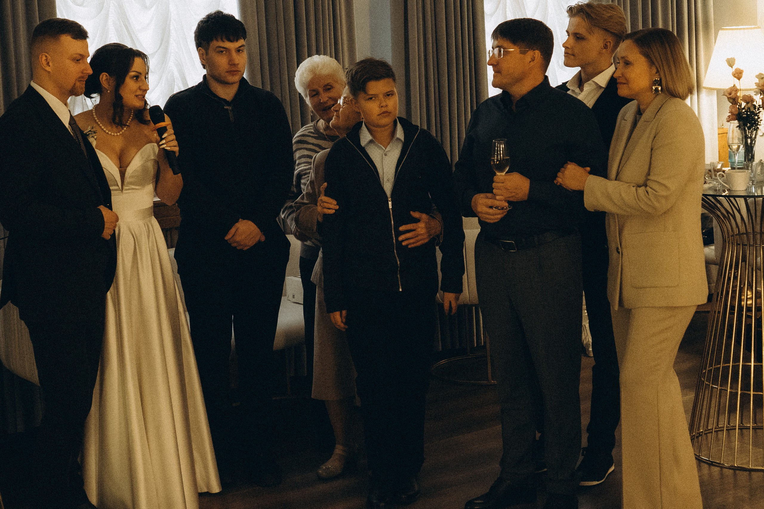 СЬЕМКА РЕПОРТАЖ В ЗАГСЕ (2 ДВОРЕЦ). Профессиональный фотограф, Санкт-Петербург — Виктория Богомолова