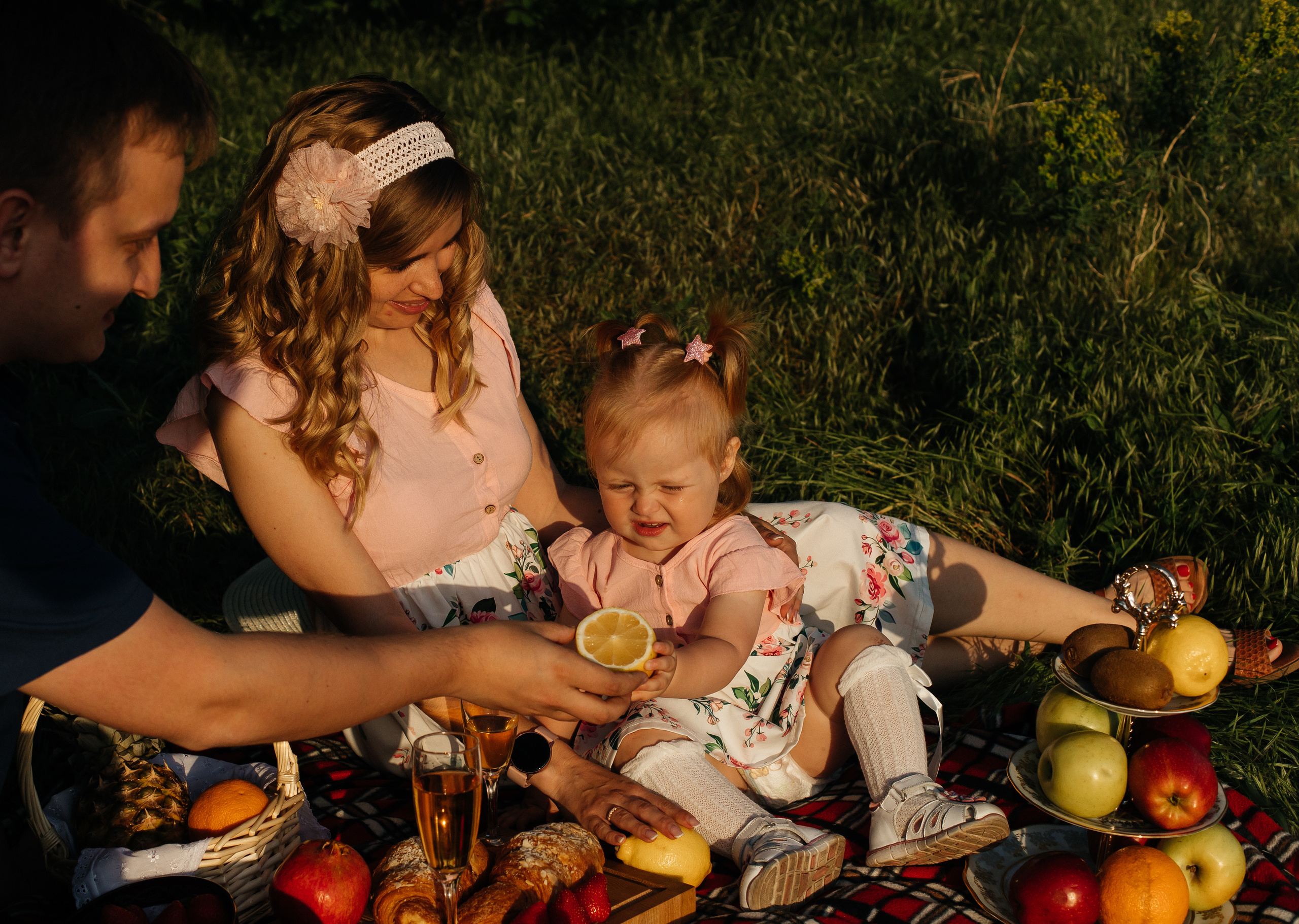 Антонина, Илья и Злата. Фотограф Таганрог Любимая Надя