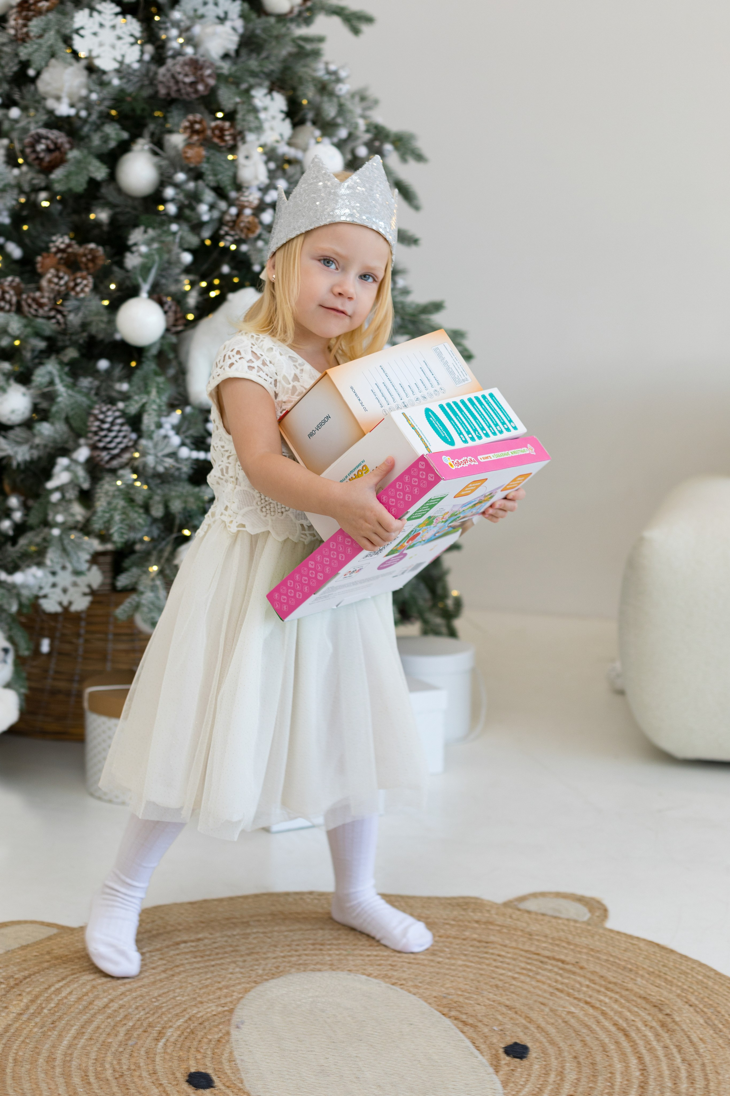 Новогодняя фотосессия для детского бренда. Детский и контент фотограф Надя Волкова Санкт-Петербург