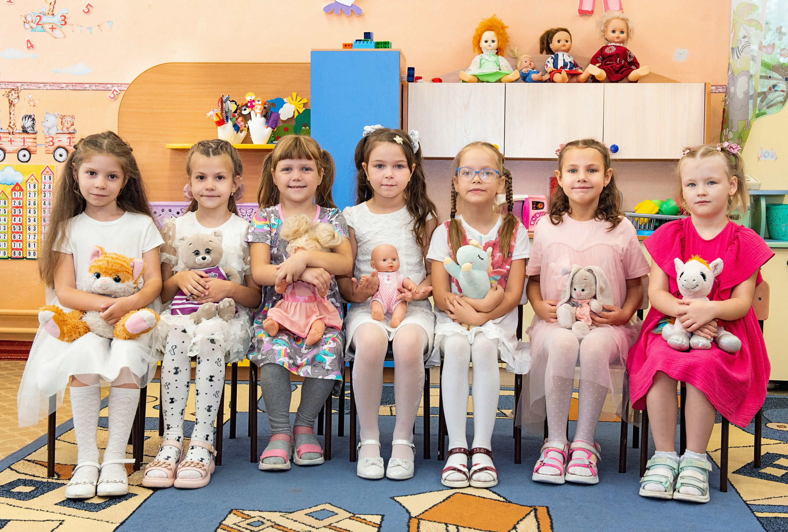 Выпускные альбомы для детского сада. Студия «Фокус» детская фотография Ольги Поповой г. Бийск