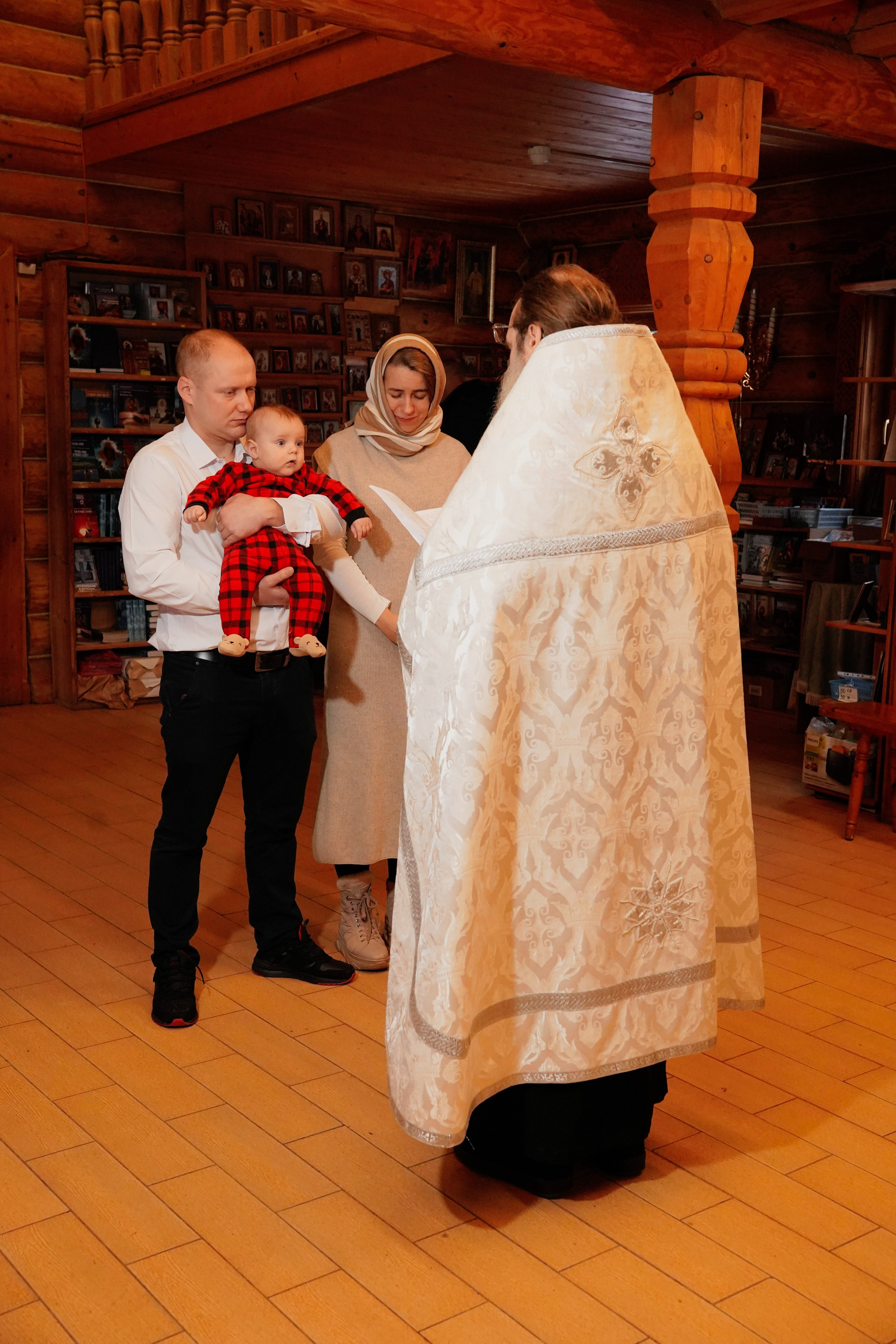 Даниил. Студийный и портретный фотограф в САНКТ-ПЕТЕРБУРГЕИрина Махаон