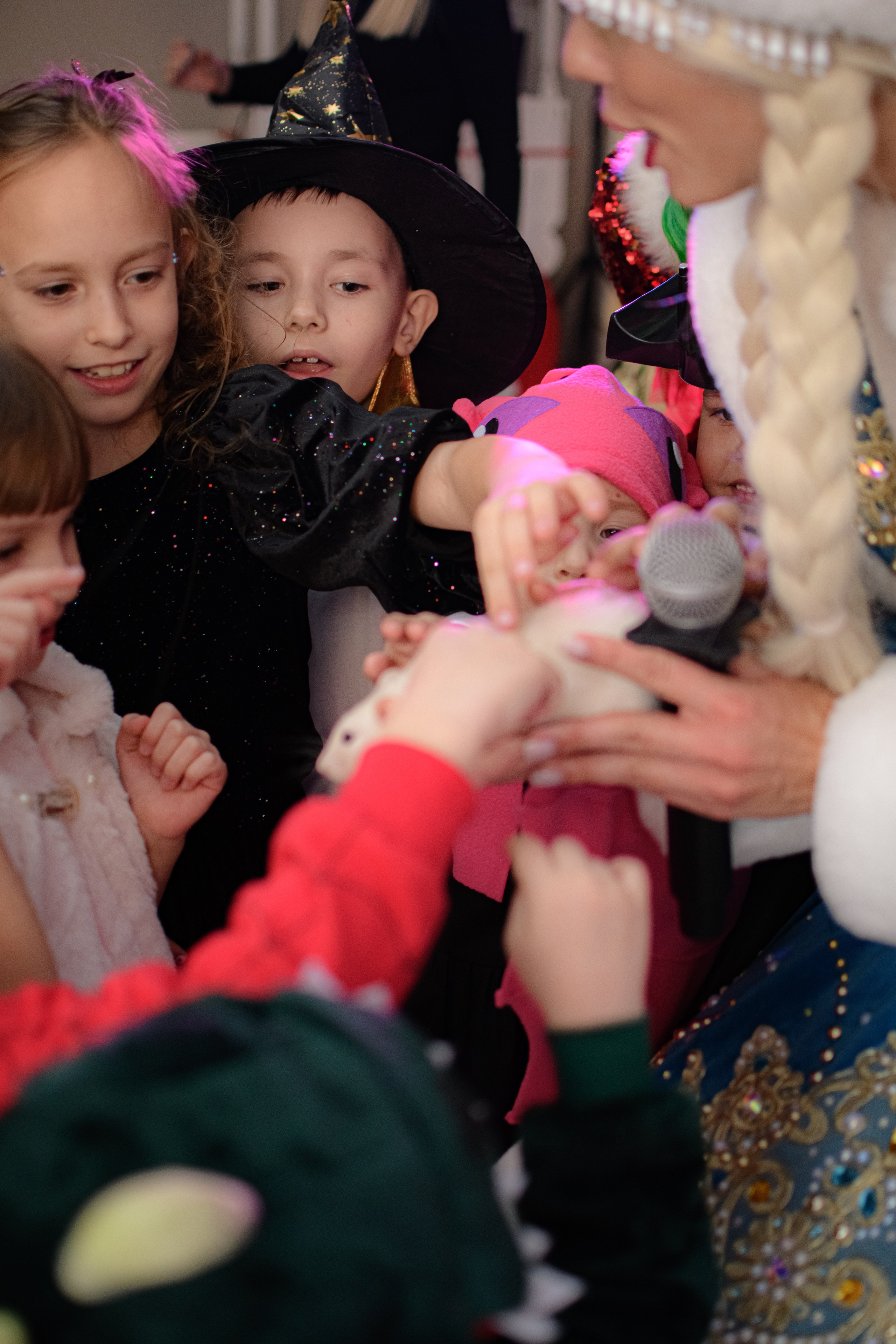 HAPPY NEW YEAR. Photokarish