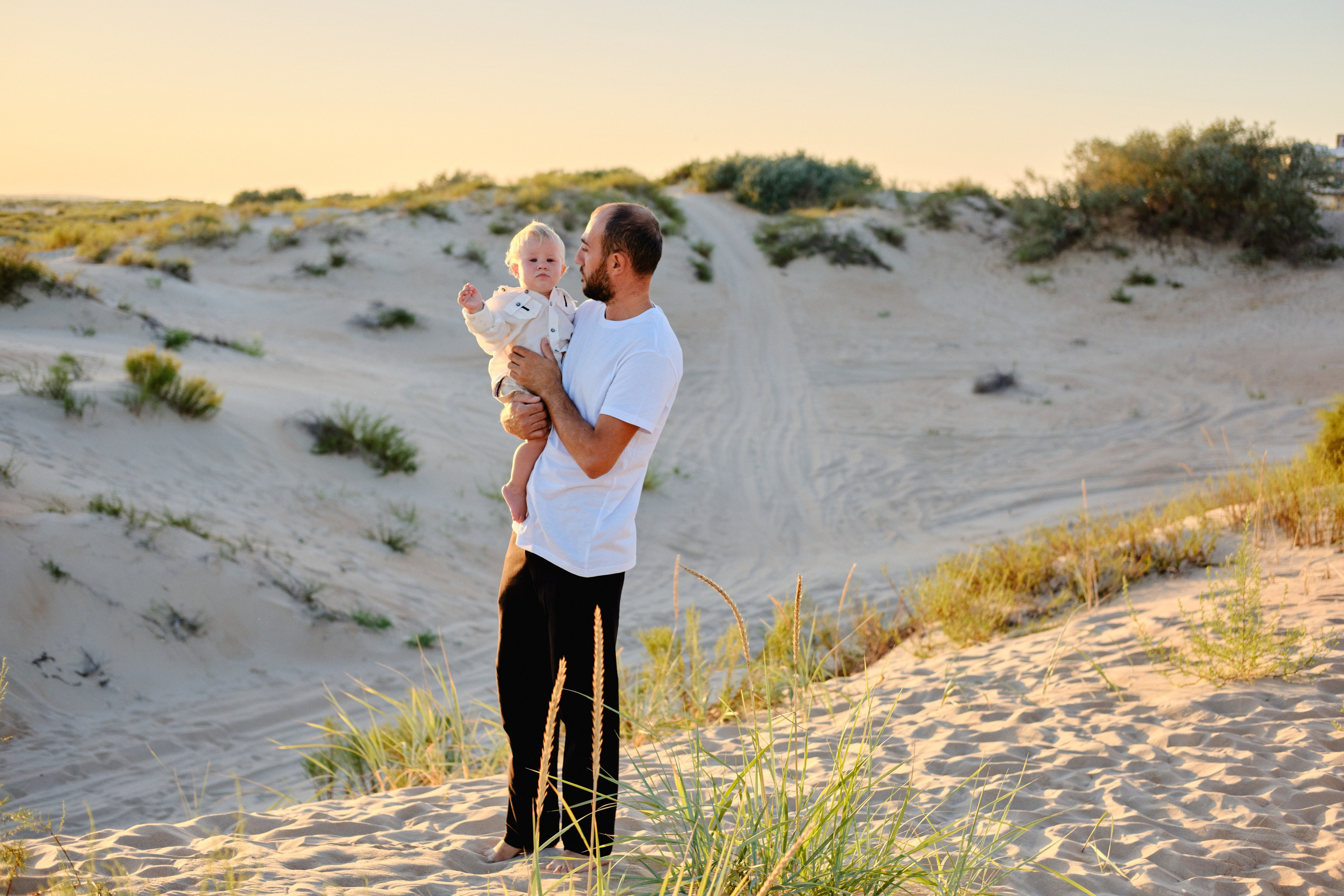 Большая Семья в дюнах. Витязево. Фотограф в Анапе и Краснодаре Тина