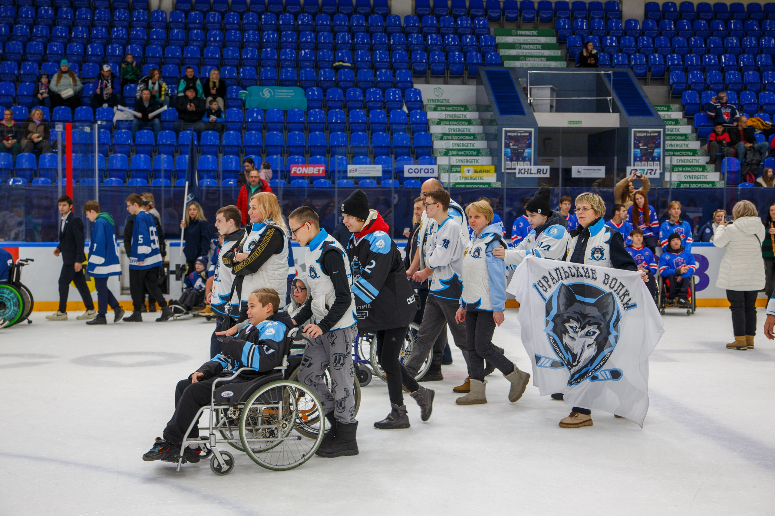 Турнир по Следж-хоккею. Фотограф Шагалов Михаил