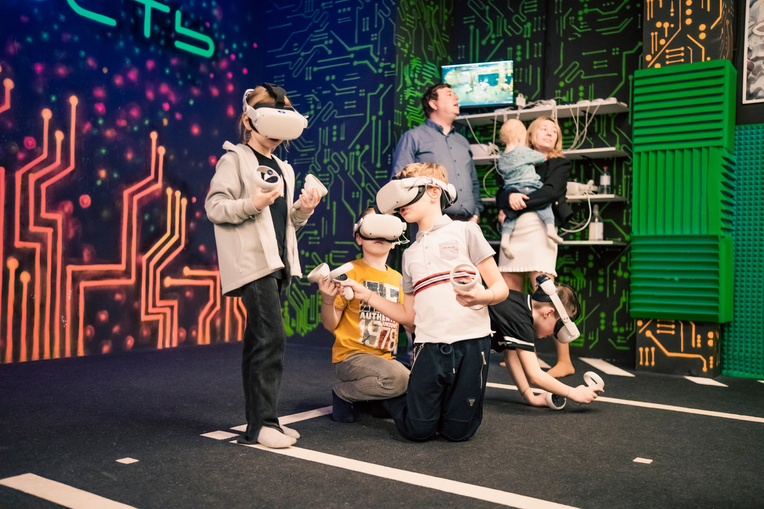 VR April-May. Felixtones