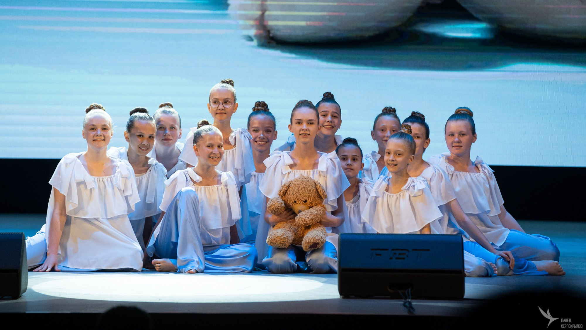 Сольный концерт хореографического ансамбля Аллегро «Сквозь тернии к звездам». Репортажный фотограф в Казани Павел Серпокрылов