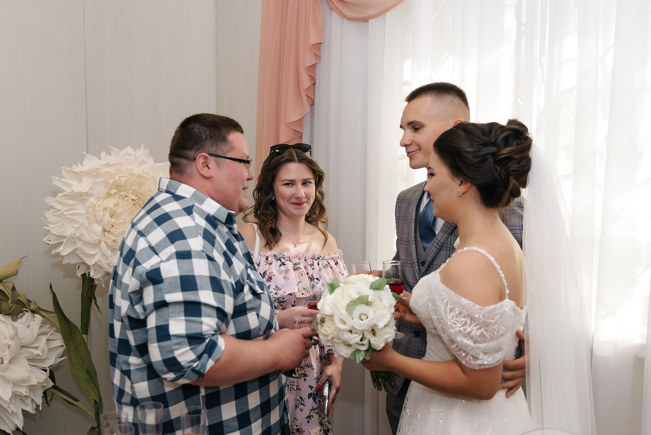 Роман и Карина. Фотограф Волжский Екатерина Егорова