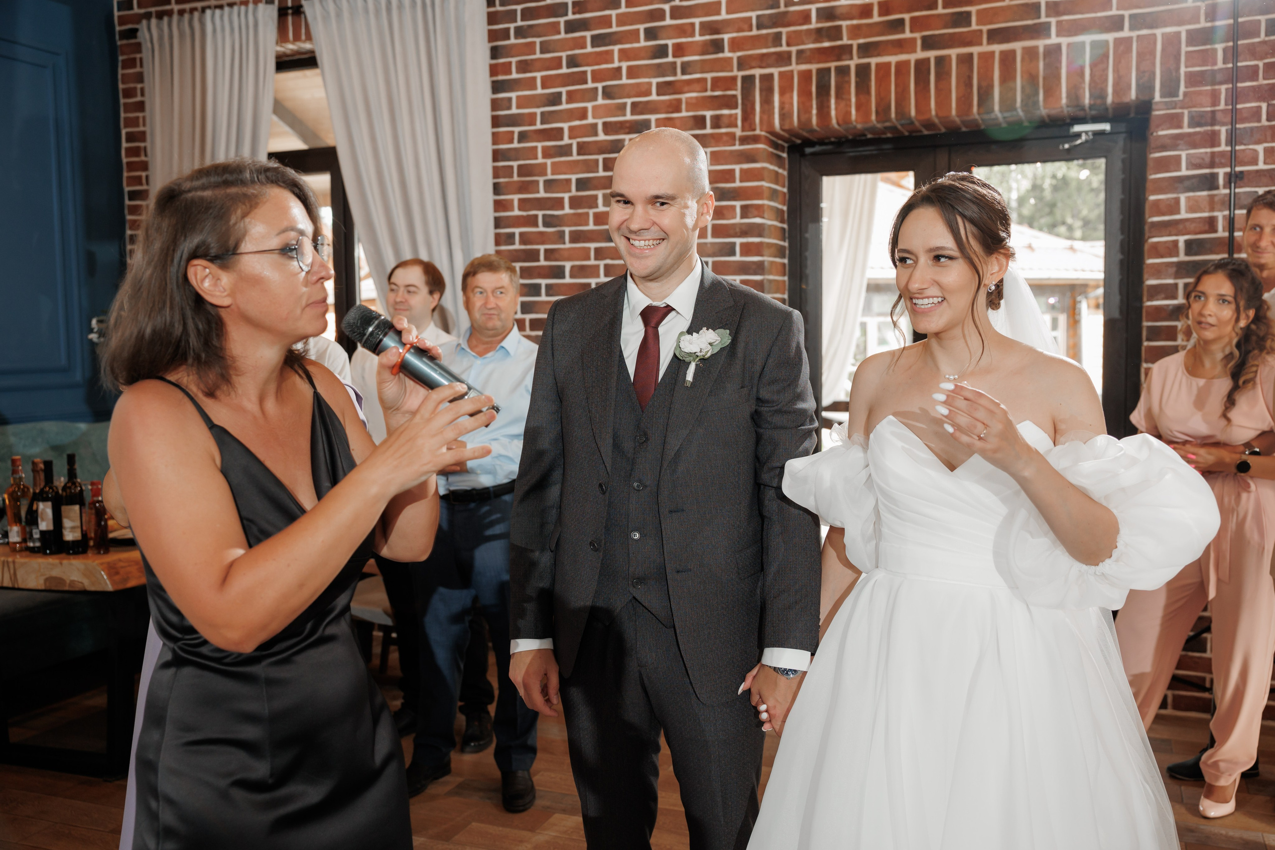 Полина и Дмитрий, загородный клуб «Барин», ЗАГС в г. Пушкино. Свадебный и репортажный фотограф (Москва, Королев и другие)