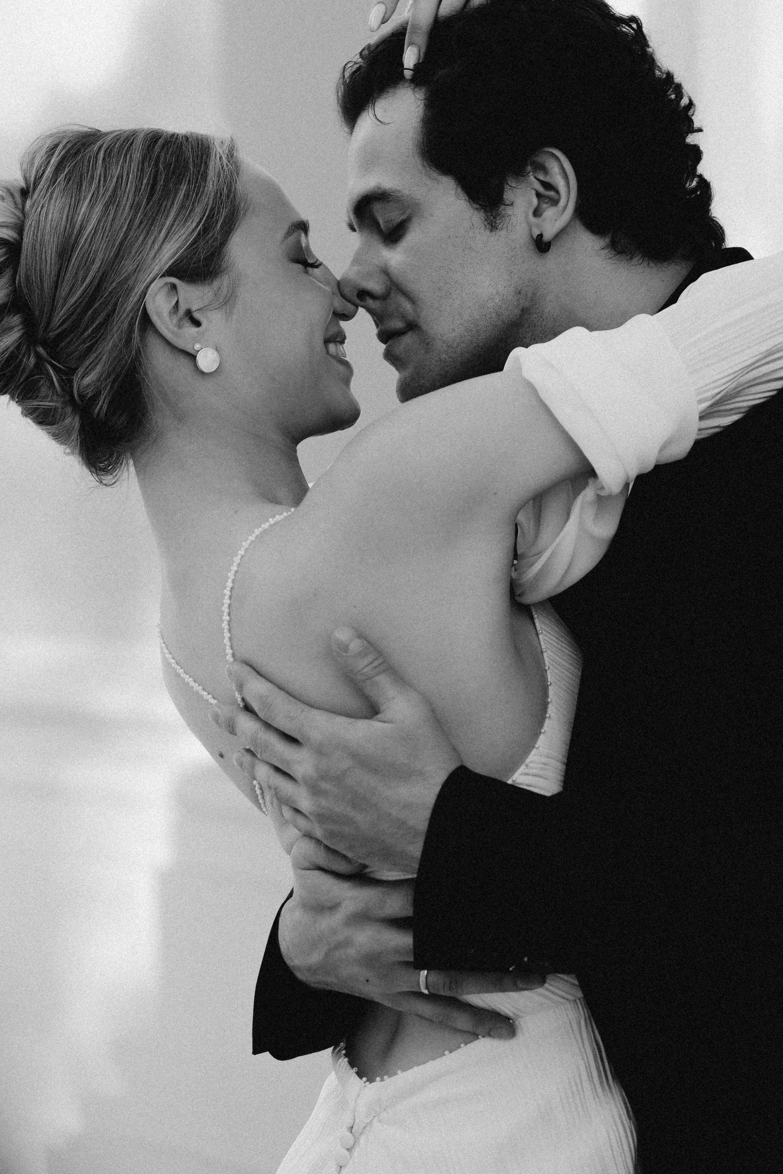 СВАДЕБНАЯ СЬЕМКА В ПАРКЕ ОРАНИЕНБАУМ. Профессиональный фотограф, Санкт-Петербург — Виктория Богомолова