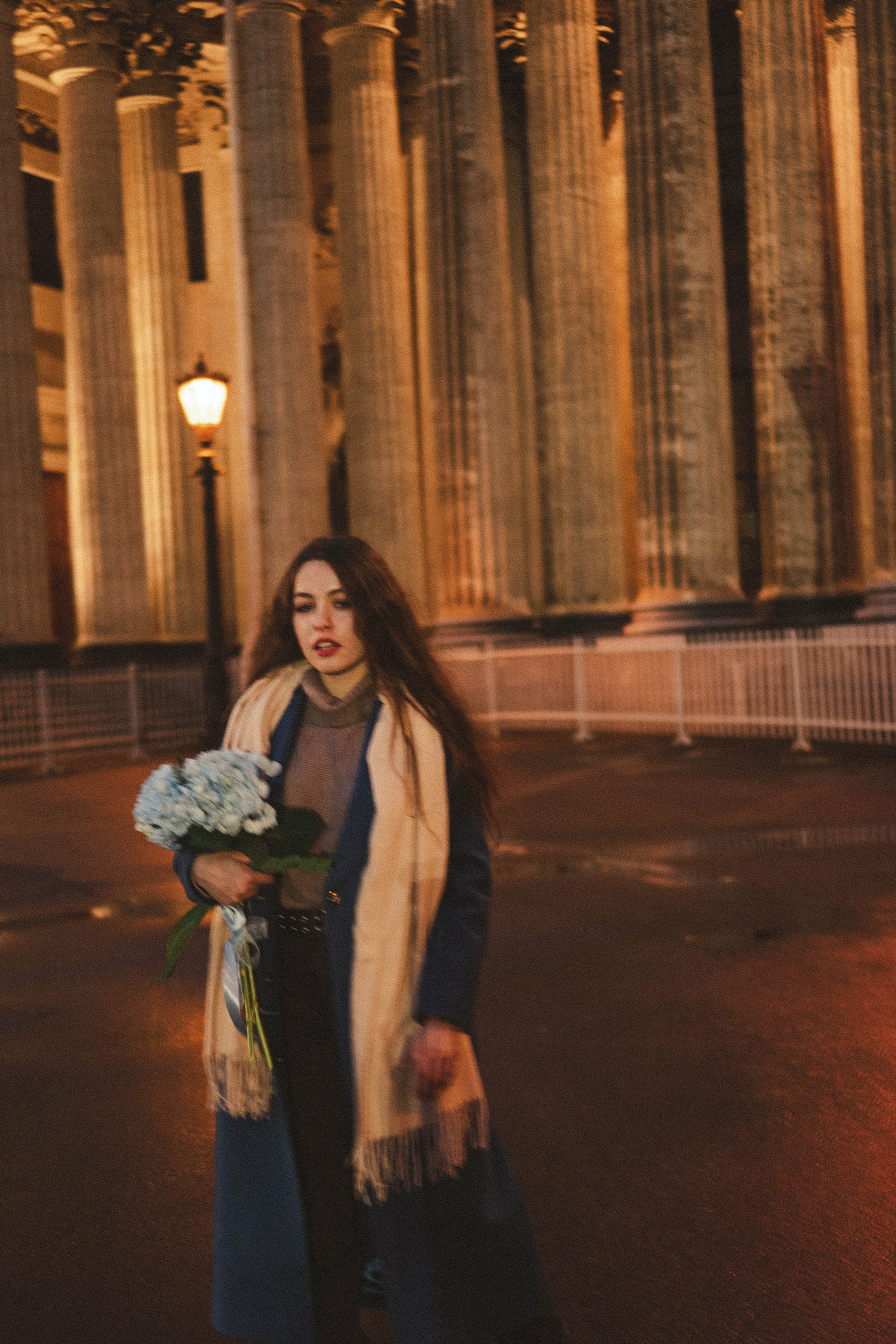 Прогулочная фотосессия по центру. Профессиональный фотограф, Санкт-Петербург — Виктория Богомолова