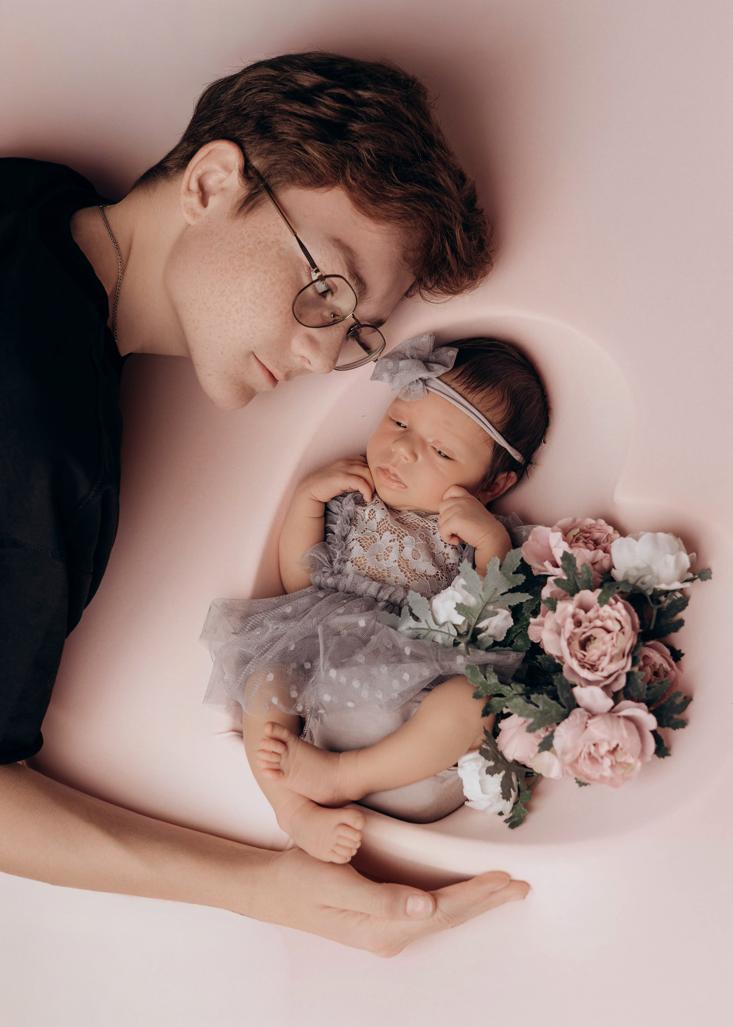 НОВОРОЖДЕННЫЕ МАЛЫШИ. Фотосессия новорожденных в Москве и Московской области