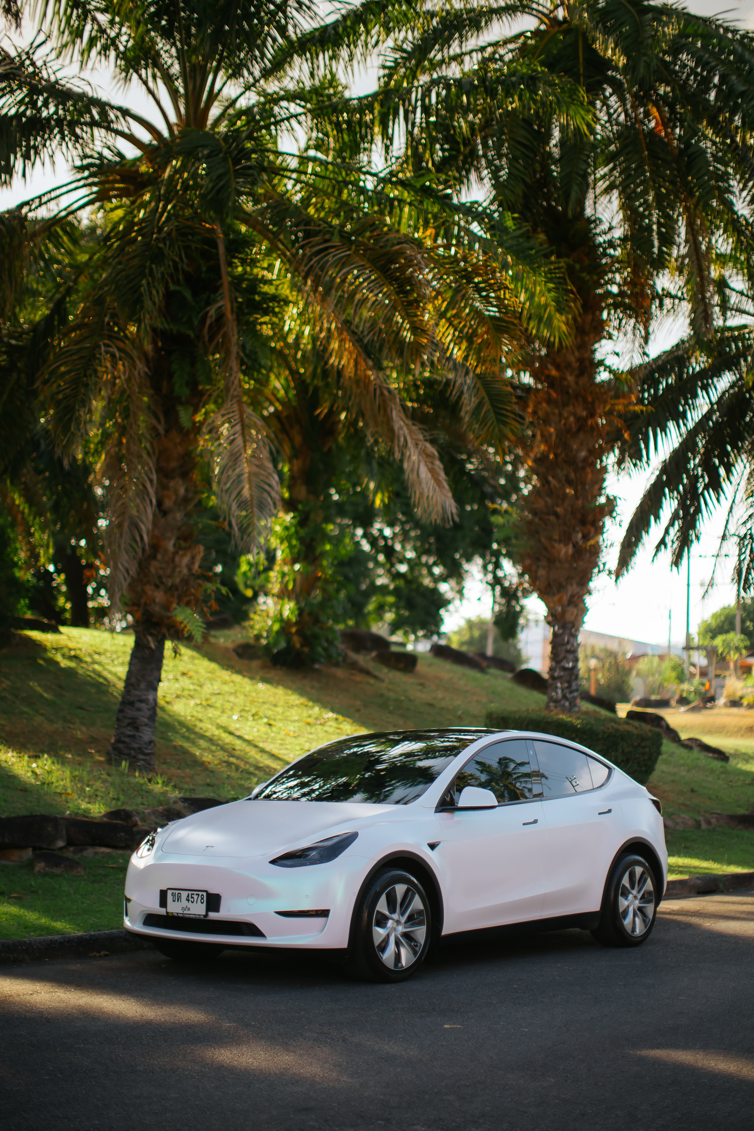 Tesla Model 3 Pearl. Фотограф в на Пхукете Сергей Войлоков