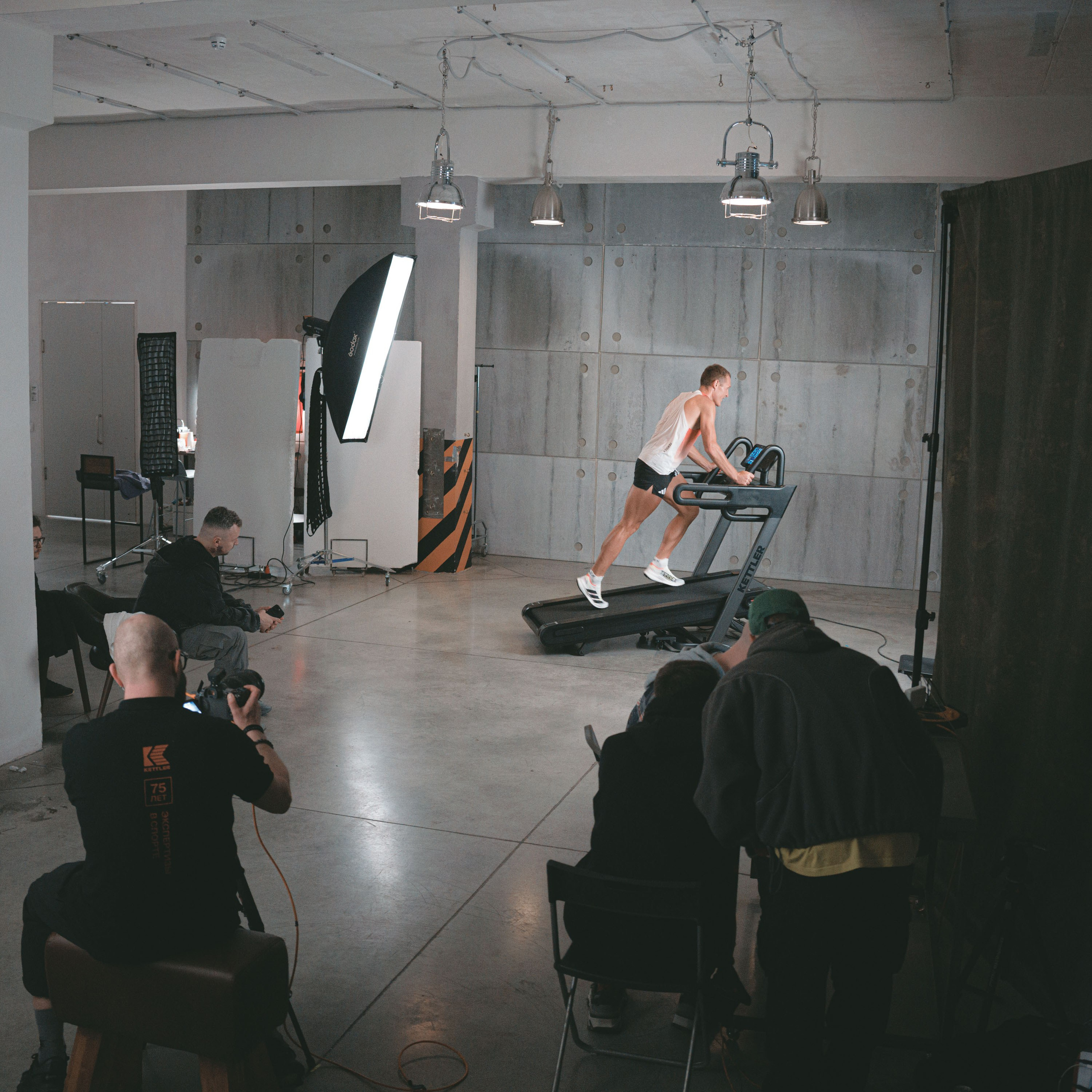 Behind the scene. Bivol images