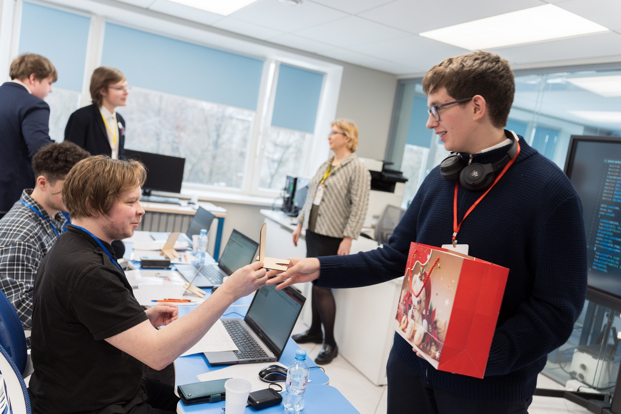 Инженерные кадры России. Репортажная съёмка в Санкт-Петербурге, Константин Петров