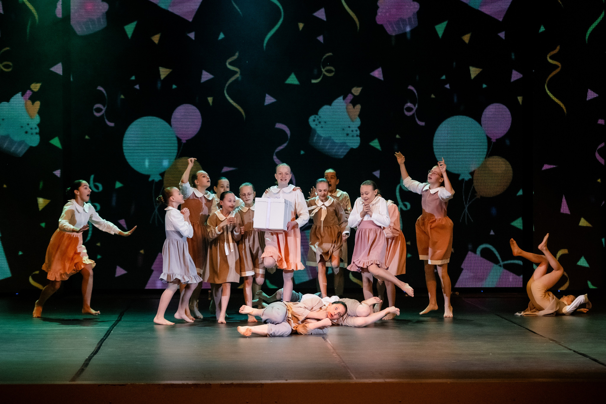 Концерты студии современной хореографии Пространные танцы. Дом детской фотографии Арсюткиной Наталии™