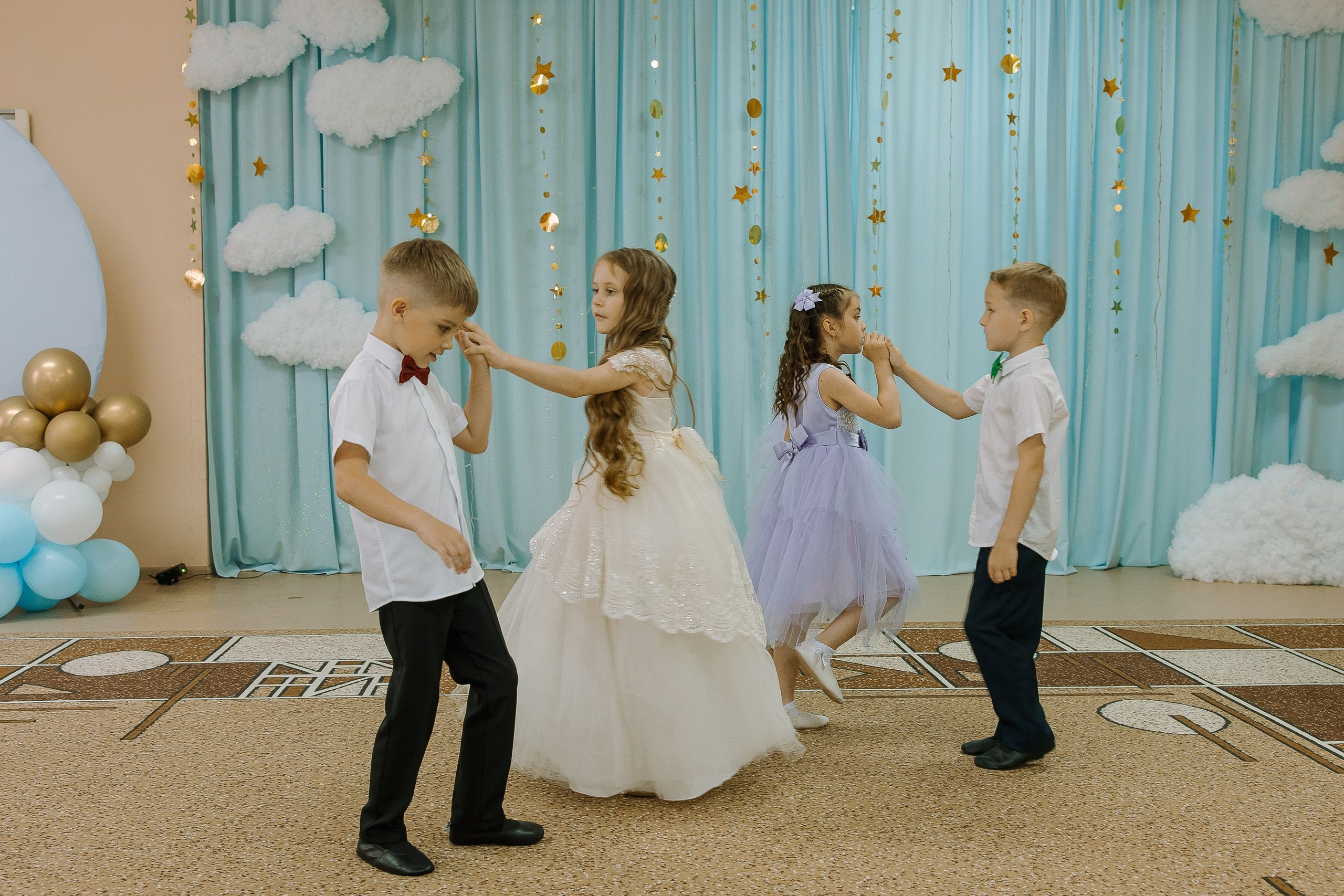 Выпускной в ДС -29. Выпускные альбомы Натальи Бутко: Новороссийск, Анапа, Геленджик