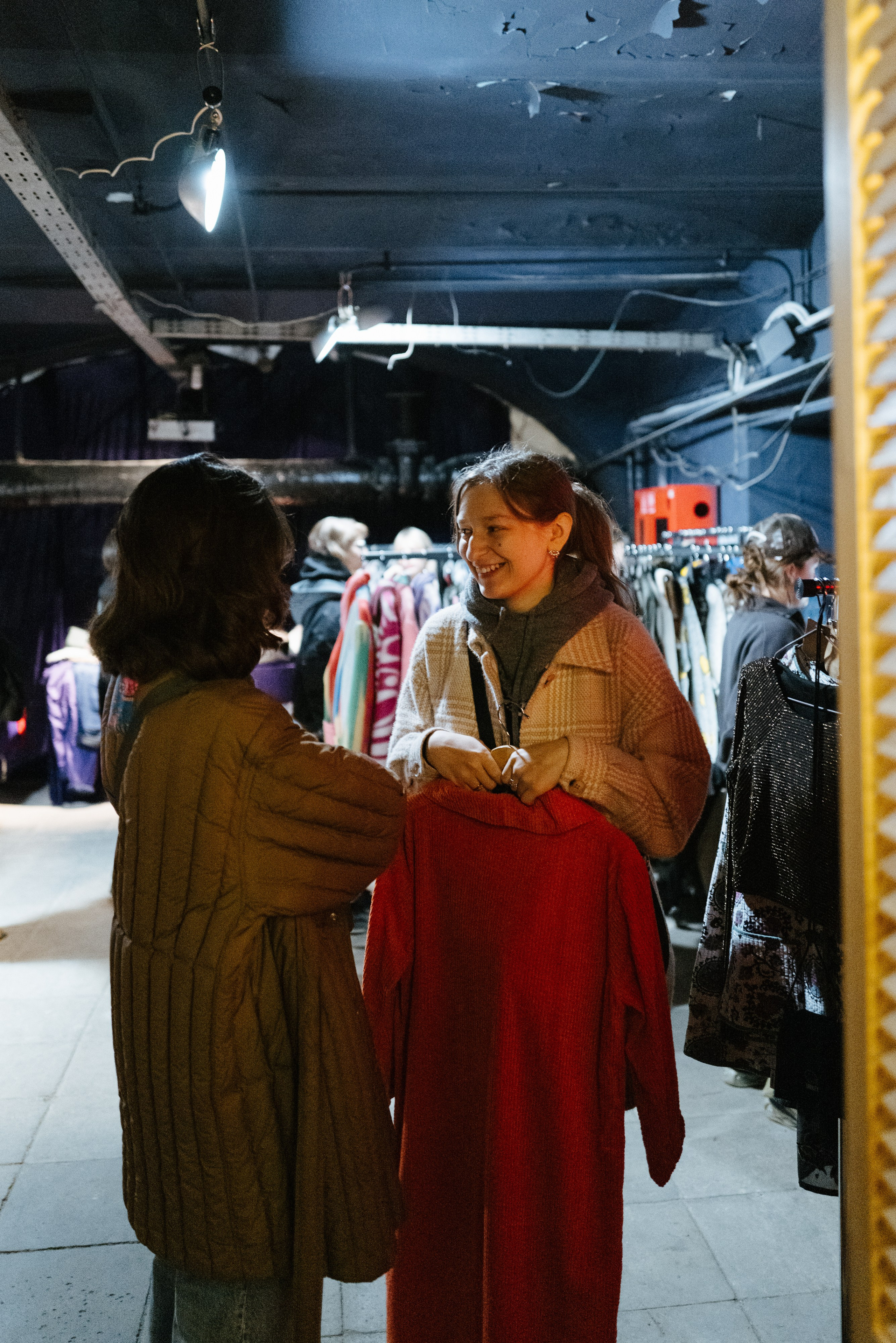 16 ноября 2024 в пространстве «Кристалл» / фото Валерий Белобеев. Фотоотчеты «Ламбада-маркета»