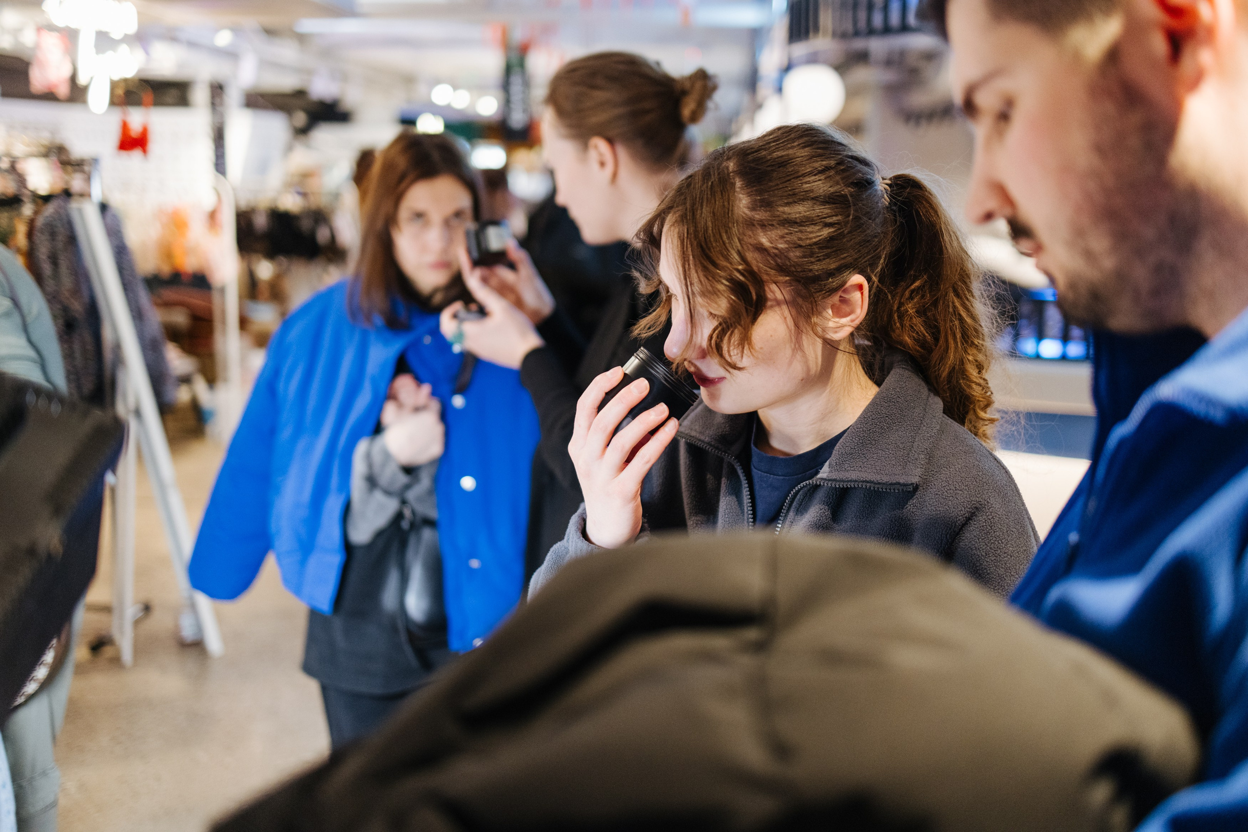 2–3 марта 2024 в пространстве «Три вокзала. Депо» / День 1 / фото Валерий Белобеев. Фотоотчеты «Ламбада-маркета»