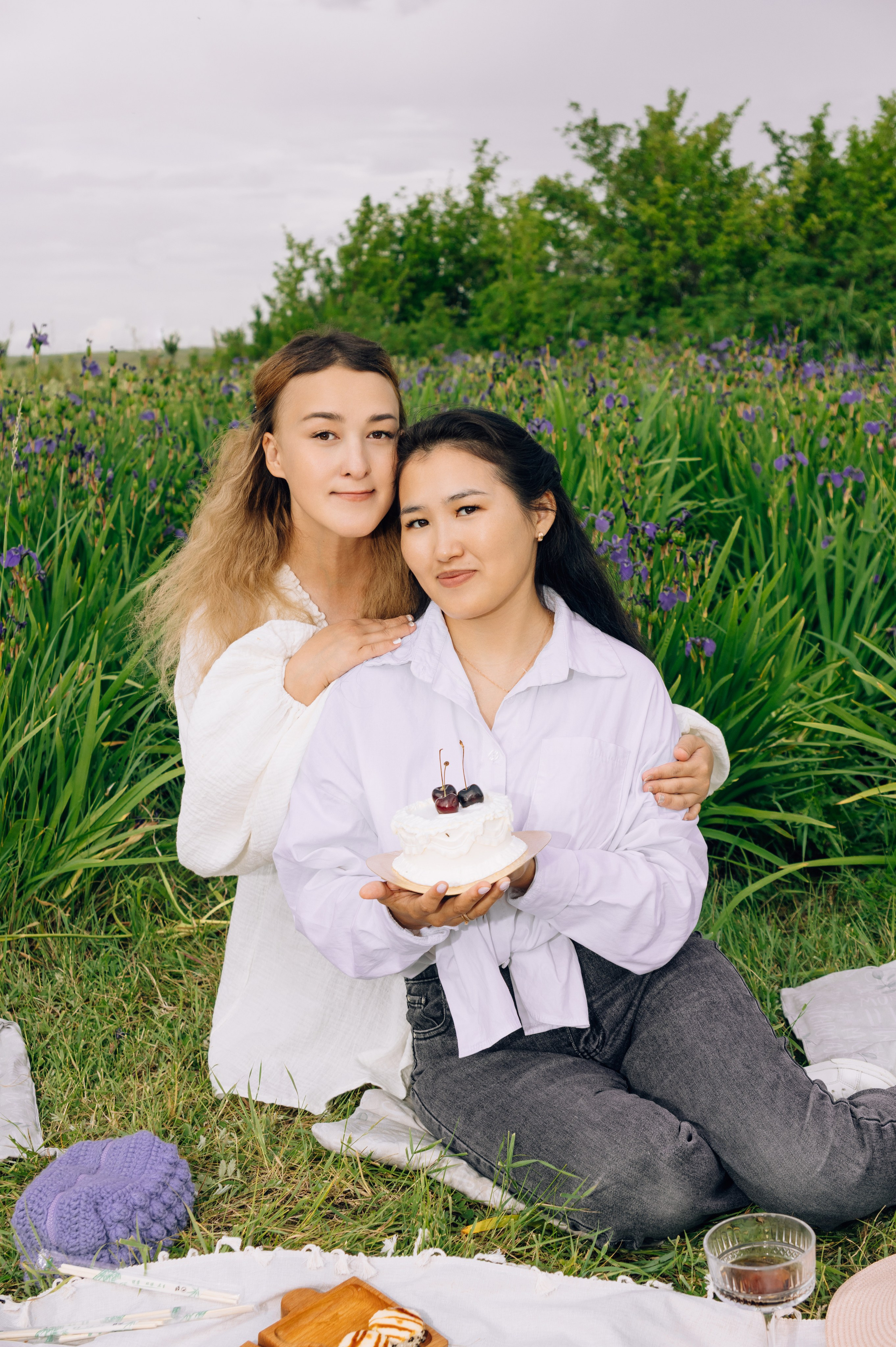 На ирисовом поле. Фотограф Якутск Зоя Николаева