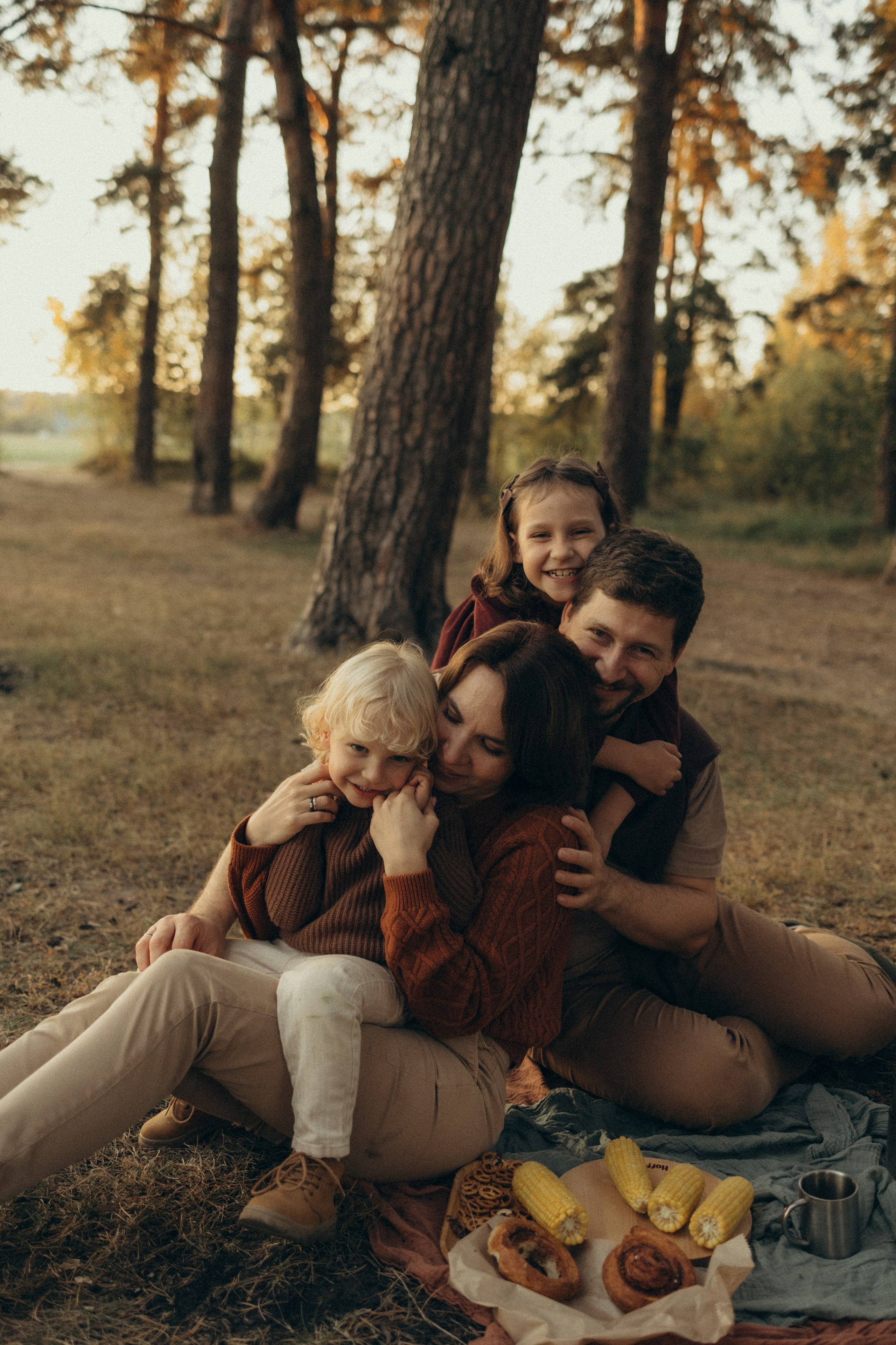 Светлана, Даниил, Оля и Юра. Семейный фотограф в Москве Бунина Маргарита
