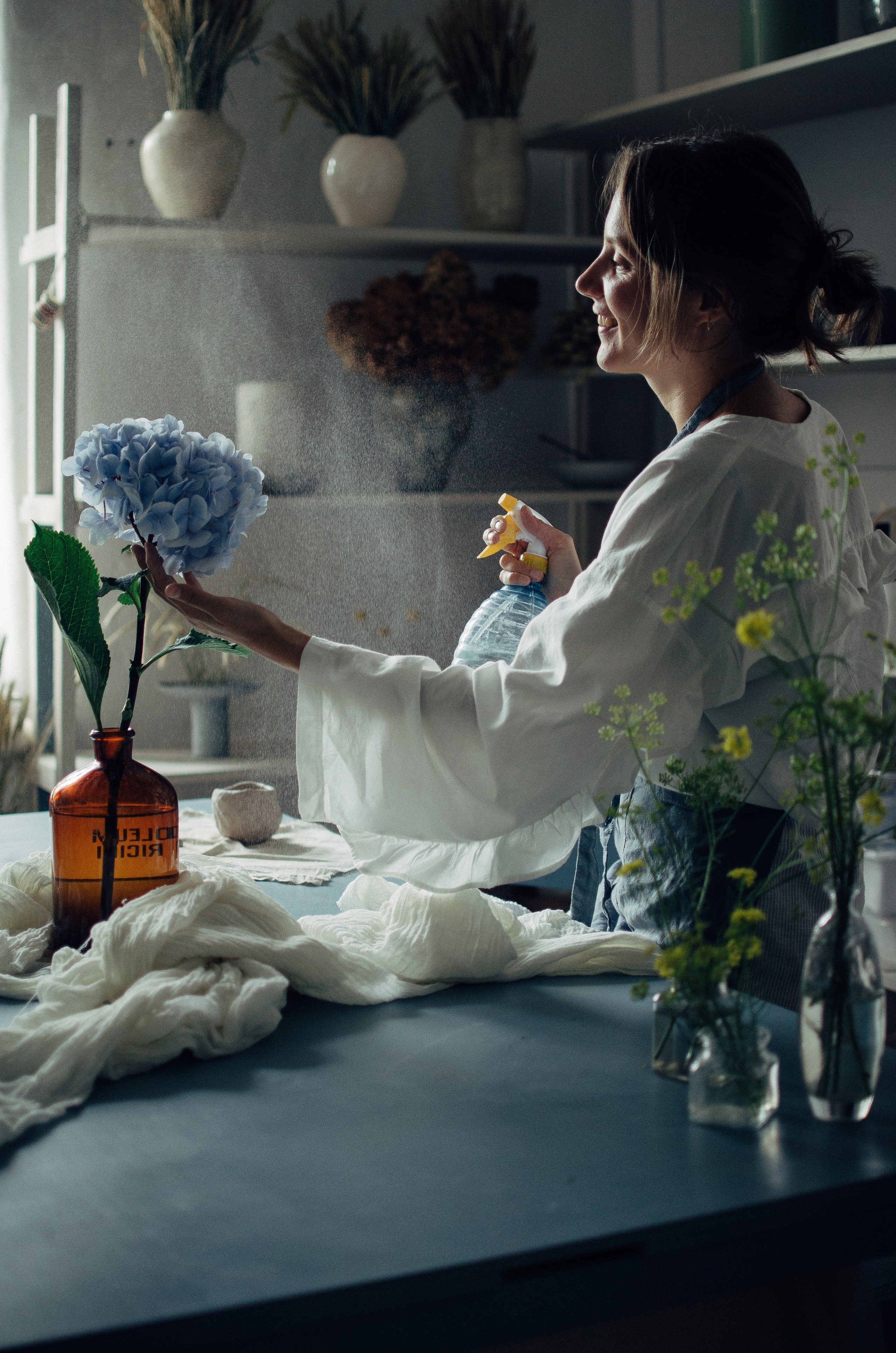 Даша в мастерской керамики — Атмосферная фотосессия. Семейный фотограф во Всеволожске и Санкт-Петербурге Юлия Капустина