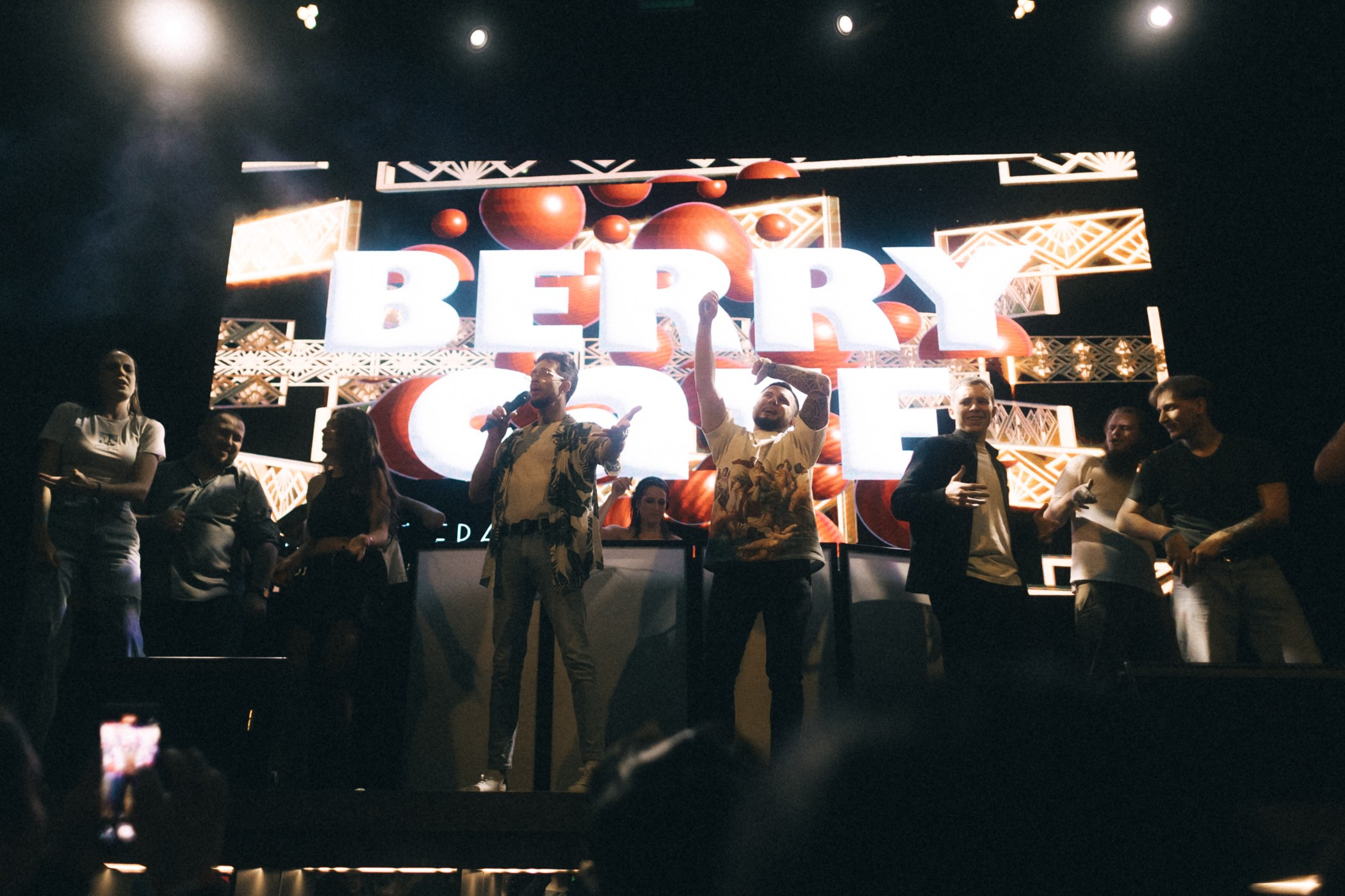 Выпускной школы диджеинга «Атмосфера». Фотограф Кемерово | Сергей