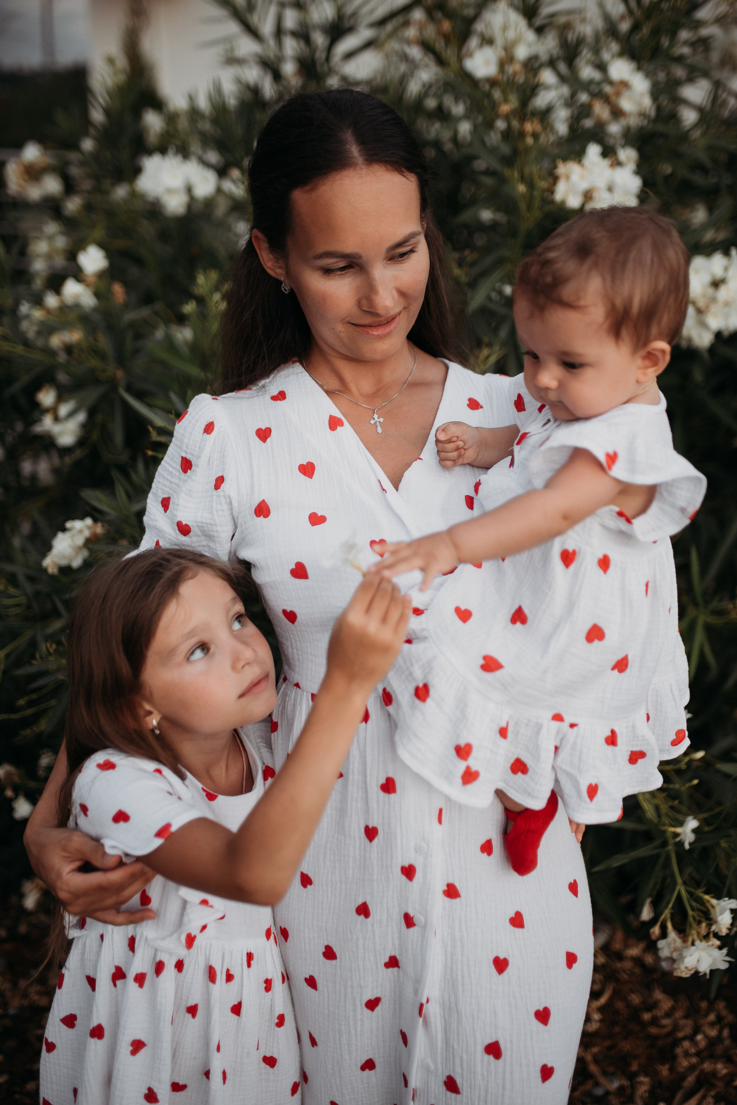 Семейная морская фотосессия на берегу Сочи. Фотограф в Сочи — Маргарита Поганова