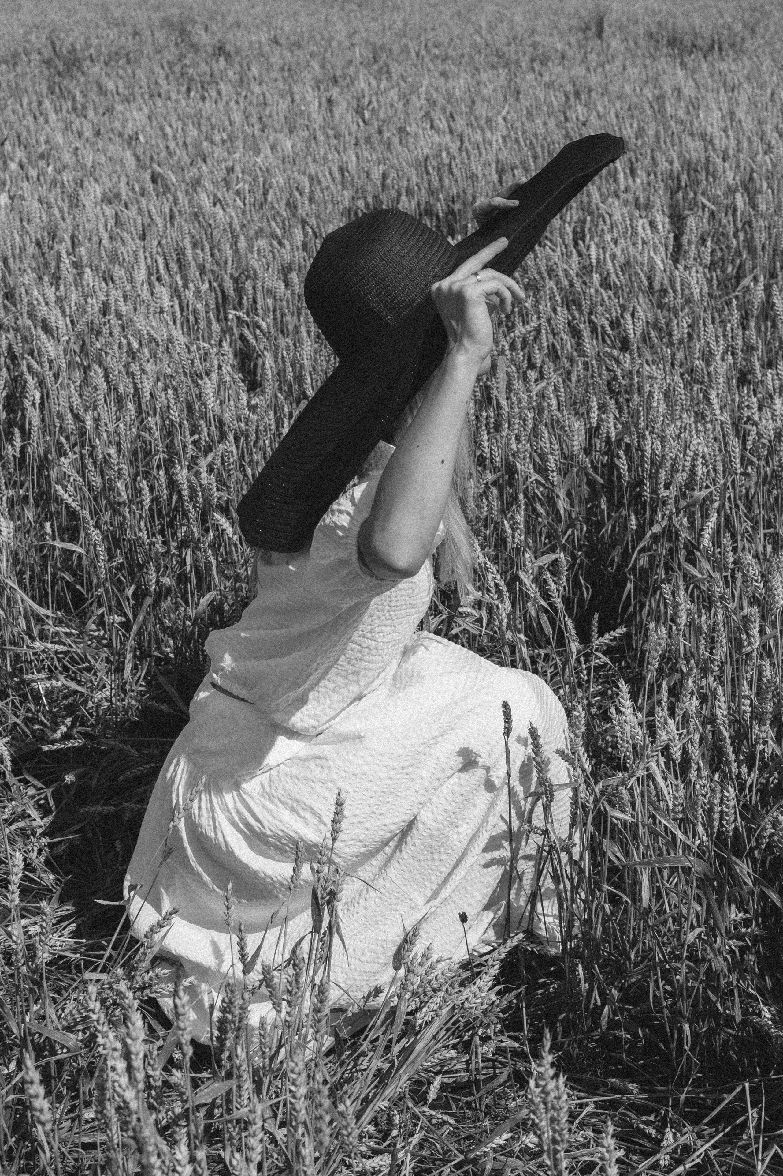 ПОДСОЛНУХИ 2025. Фотограф Красноярск съемки лавстори, фотосессия в студии, портретная съемка, творческие фотосессии