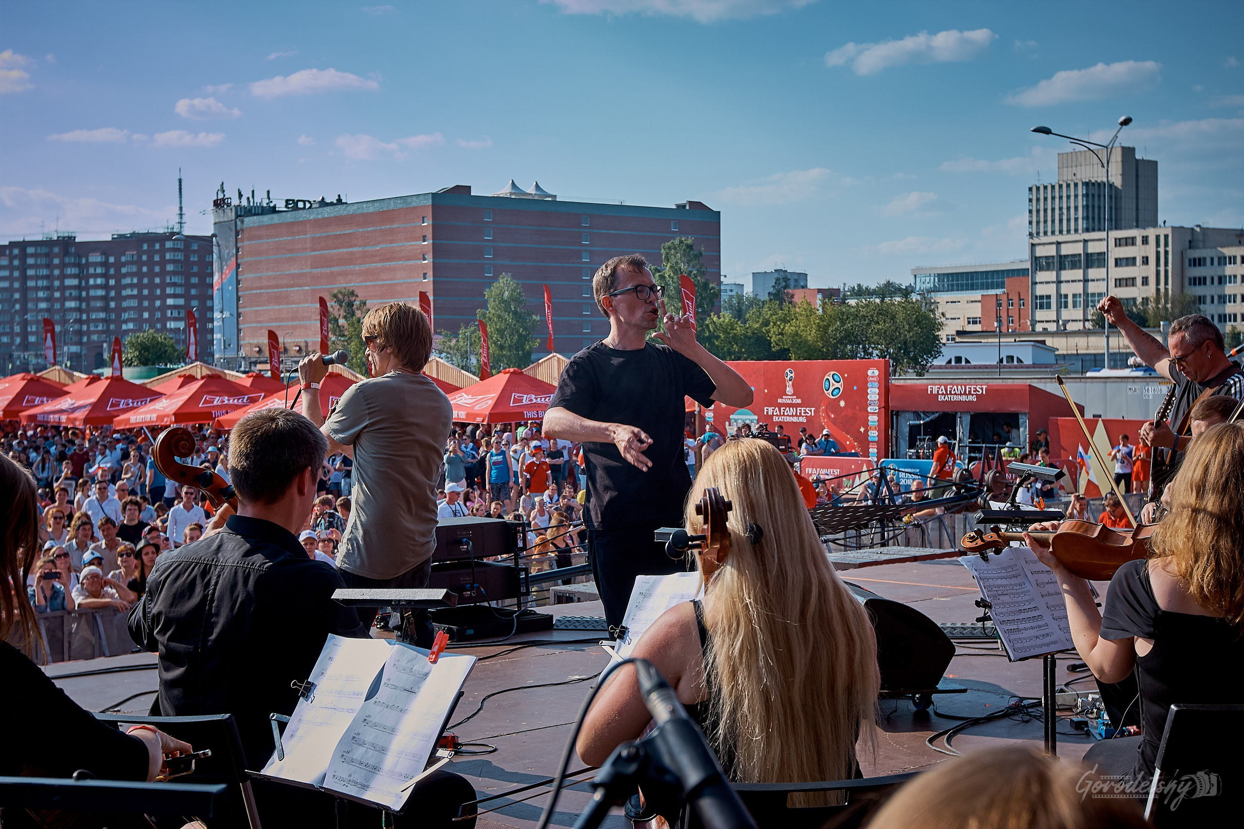 Fifa Fan Fest 30 июня-01 июля 2018. Профессиональный фотограф в Екатеринбурге Юра Сахар