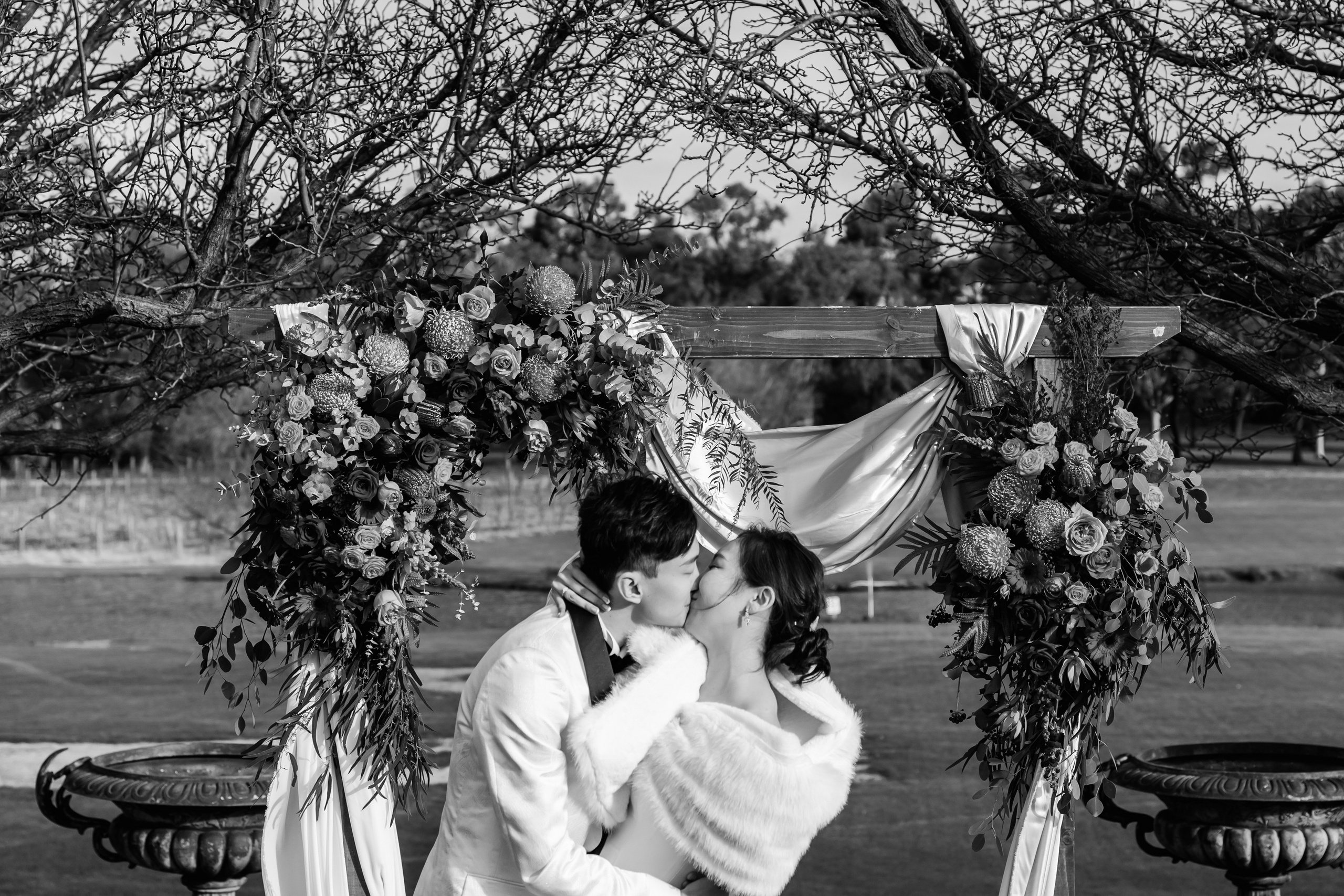 …True Love’s Kiss. Golden Moments Editing — We do Wedding’s Retouch and Video Editing