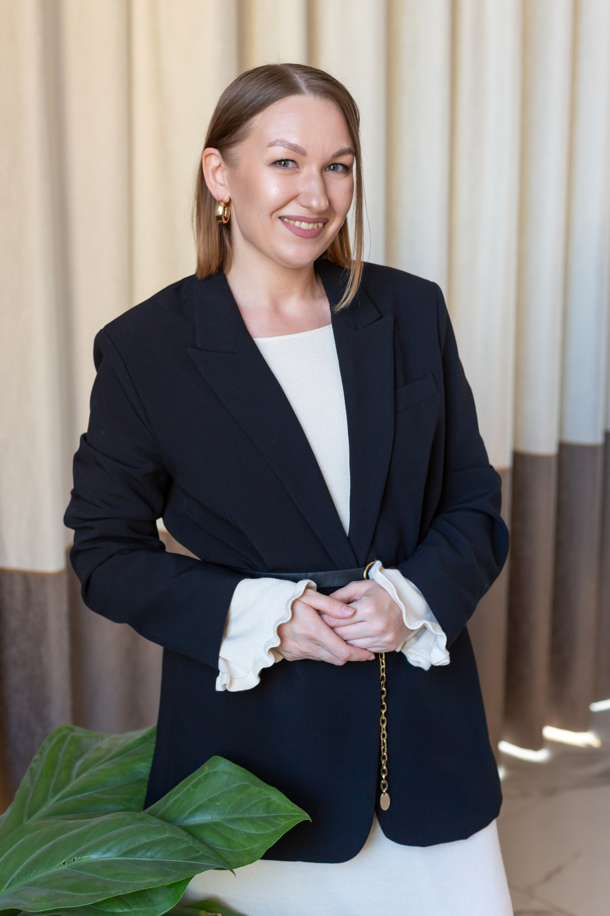 Выпускной курса психологов. Ирина Квасова | Фотограф в стиле VOGUE | Тюмень