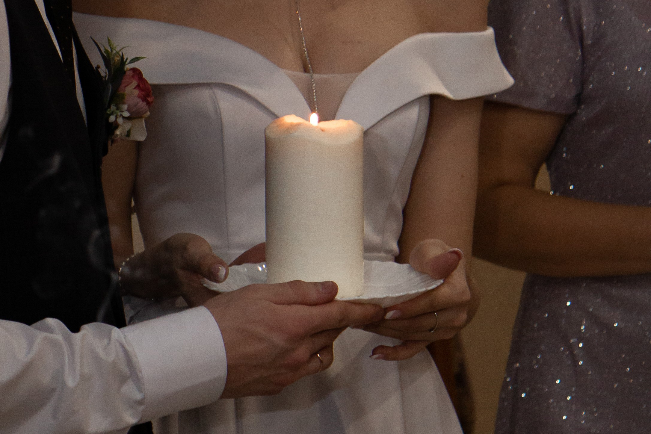 Свадебная фотосессия в Шелехове. Фотограф в Шелехове, лучшие выпускные альбомы в Шелехове